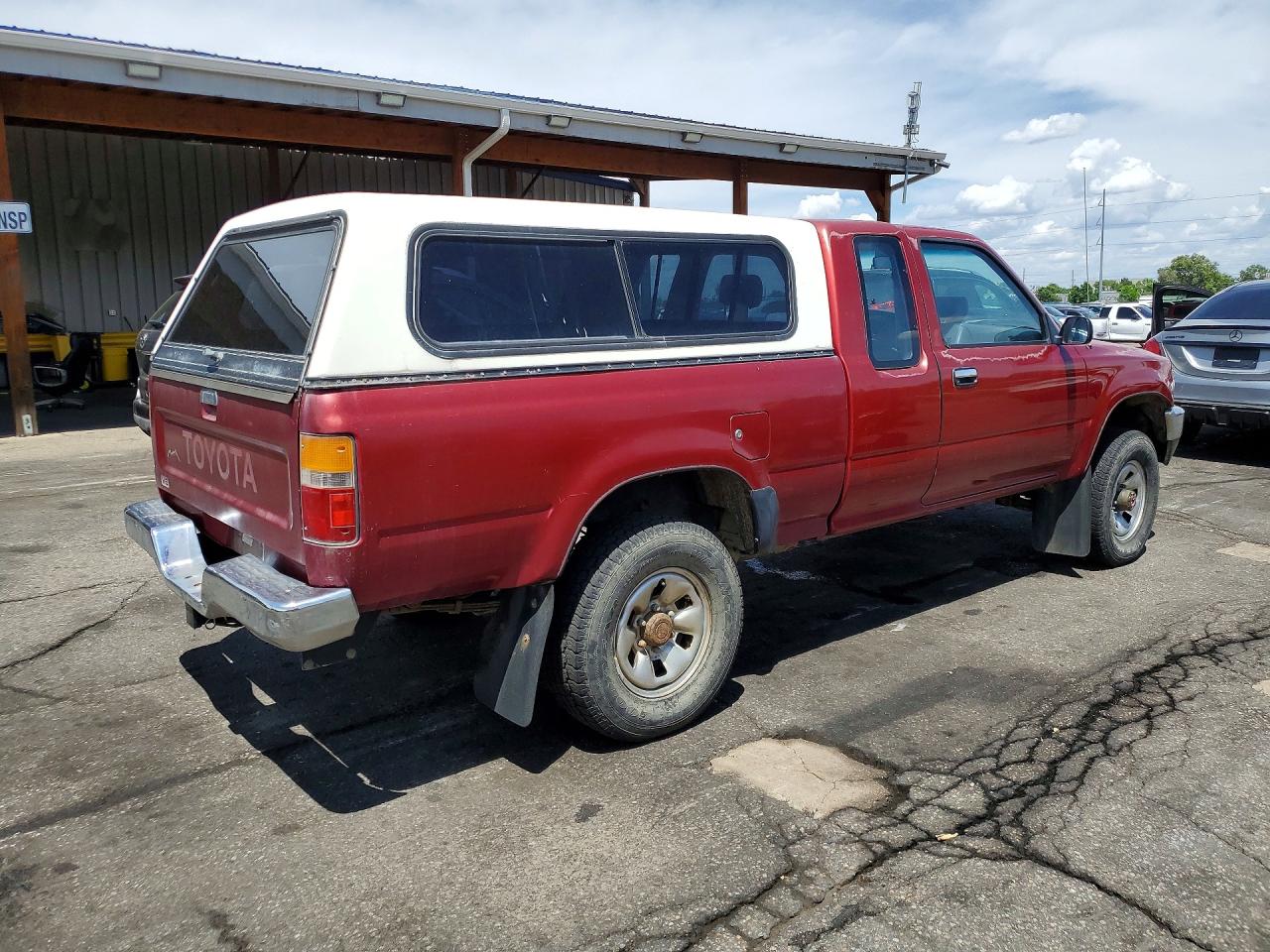 1990 Toyota Pickup Deluxe Red vin: JT4VN13D2L5025274
