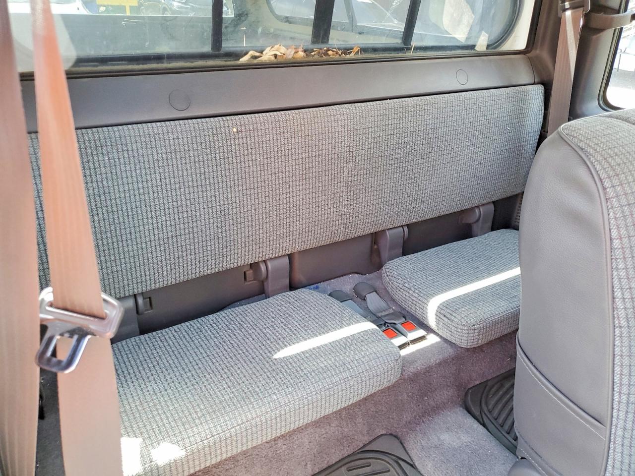 1990 Toyota Pickup Deluxe Red vin: JT4VN13D2L5025274