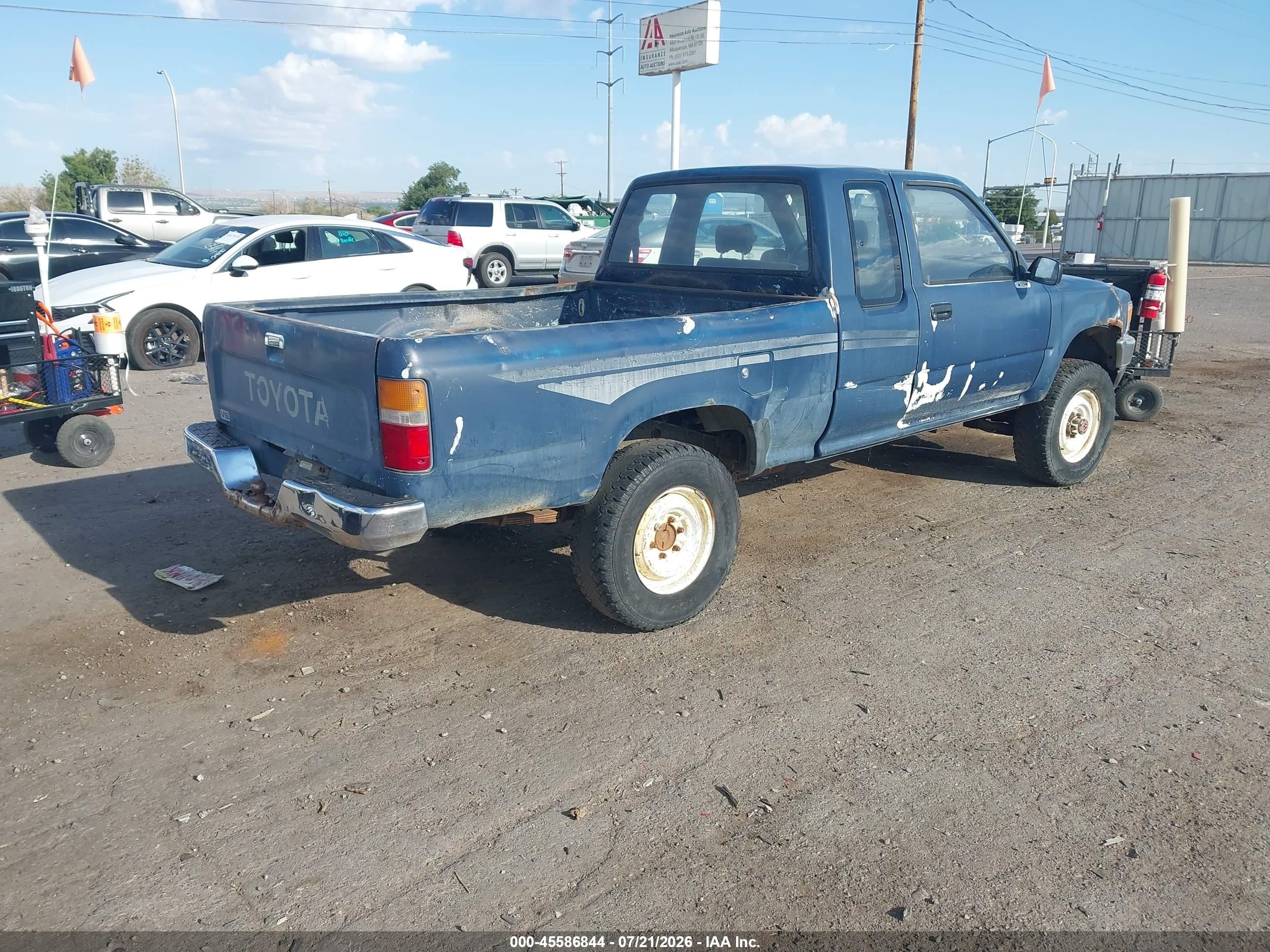 1990 Toyota Pickup 1/2 Ton Ex Lng Whlbse Dlx Blue vin: JT4VN13D3L0013941