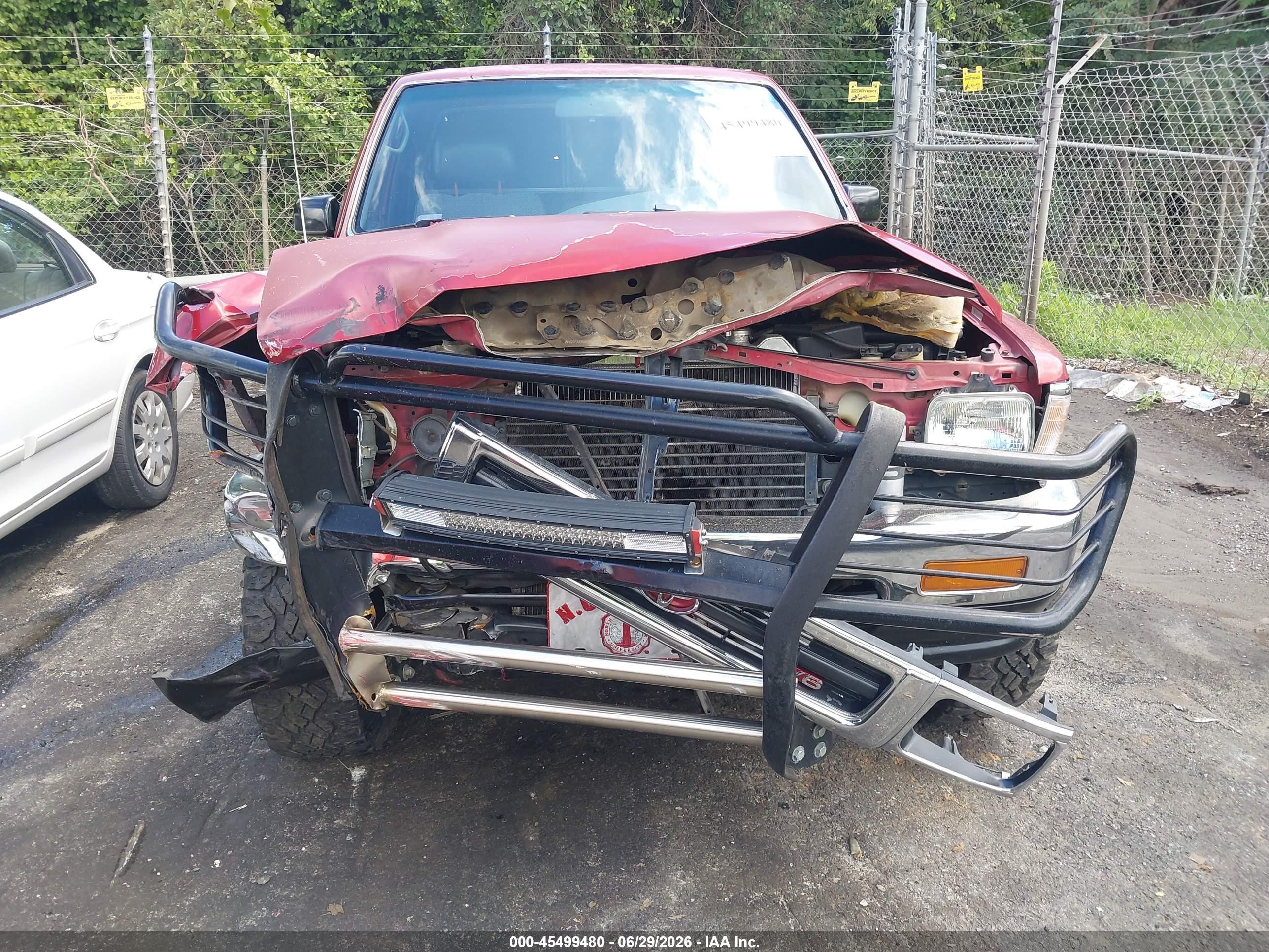 1992 Toyota Pickup 1/2 Ton Ex Lng Whlbse Dlx Red vin: JT4VN13D4N5094499