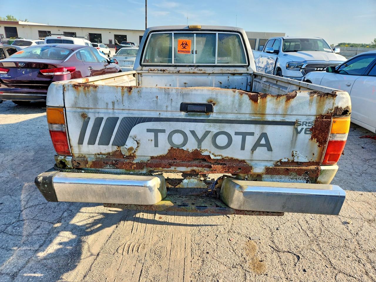 1988 Toyota Pickup Short Bed Xtra Cab Vn67 Sr5 Серебряный vin: JT4VN67M1J0007639