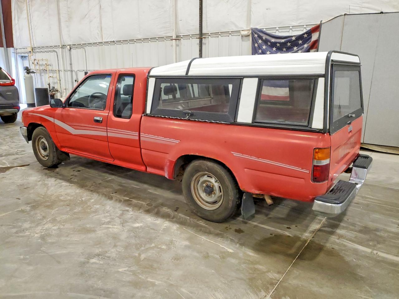 1990 Toyota Pickup Deluxe Red vin: JT4VN93D2L5015830