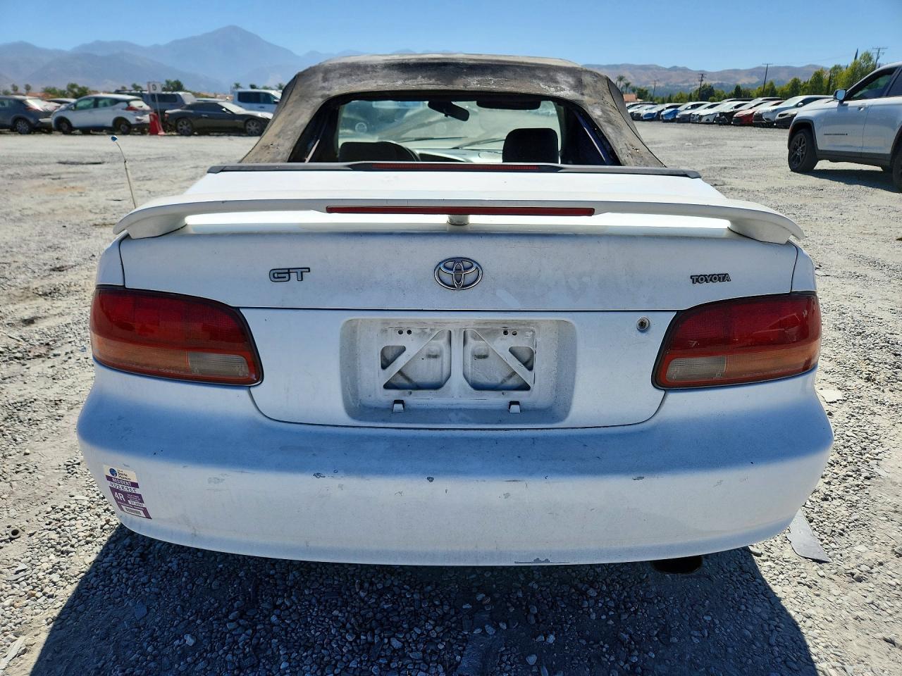 1999 Toyota Celica Gt White vin: JT5FG02TXX0053033