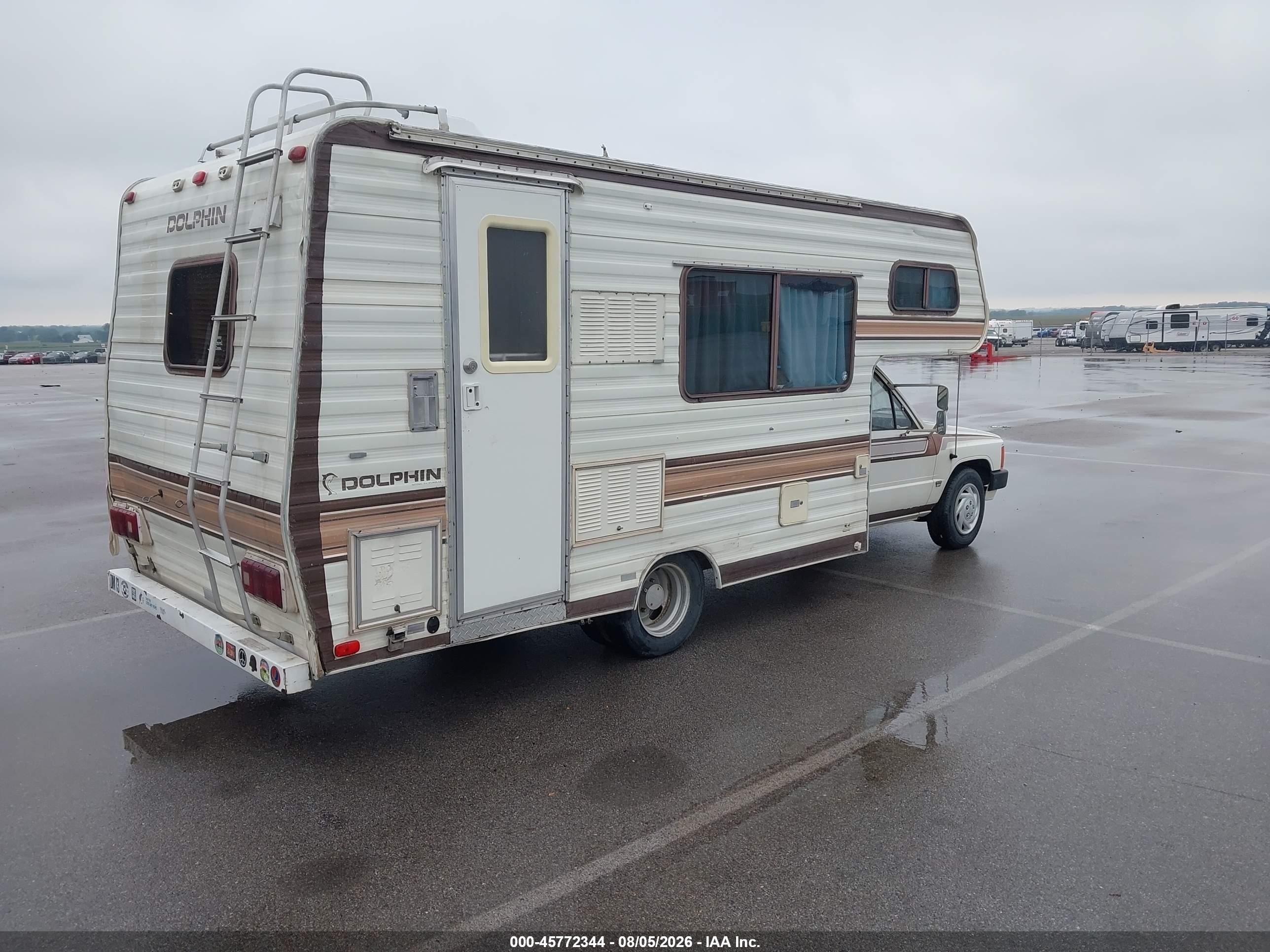 1985 Toyota Pickup Commercial/camper Rn55 Кремовый vin: JT5RN55D1F5039298