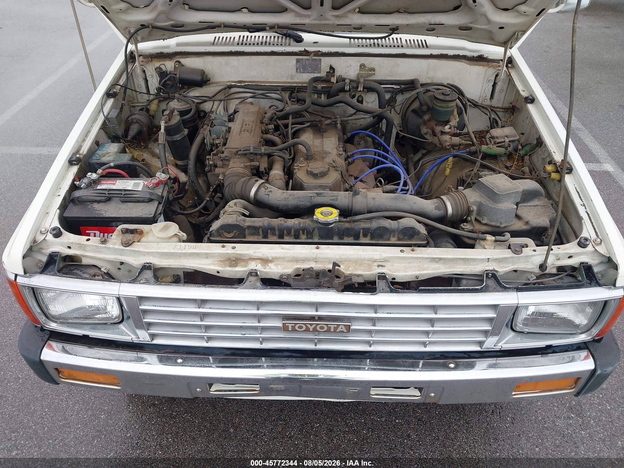 1985 Toyota Pickup Commercial/camper Rn55 Кремовый vin: JT5RN55D1F5039298
