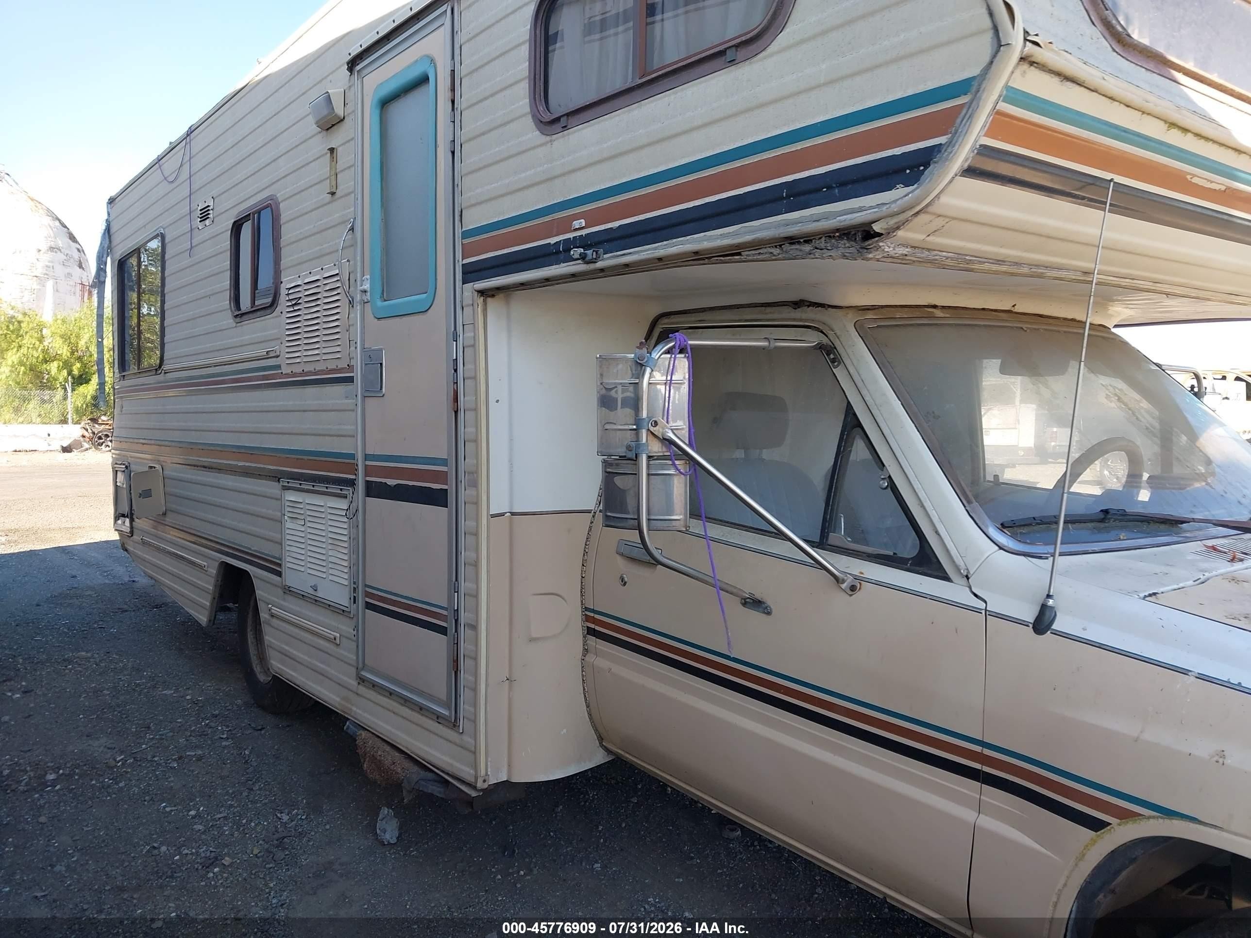 1985 Toyota Pickup Commercial/camper Rn55 Beige vin: JT5RN55D8F0097065