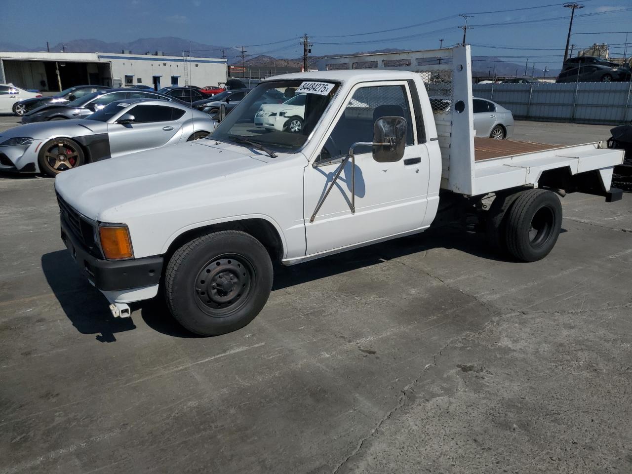 1984 Toyota Pickup Commercial / Camper Rn55 White vin: JT5RN55R0E5025208