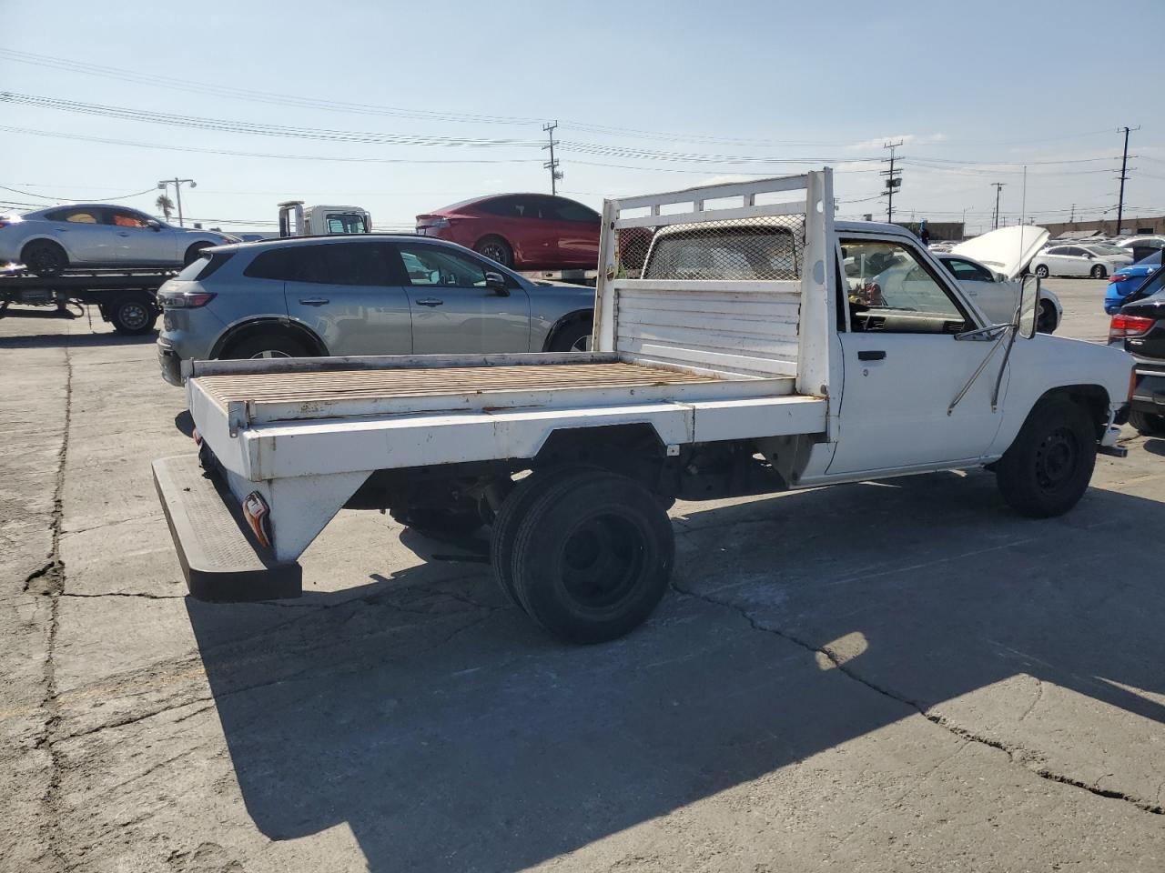 1984 Toyota Pickup Commercial / Camper Rn55 White vin: JT5RN55R0E5025208