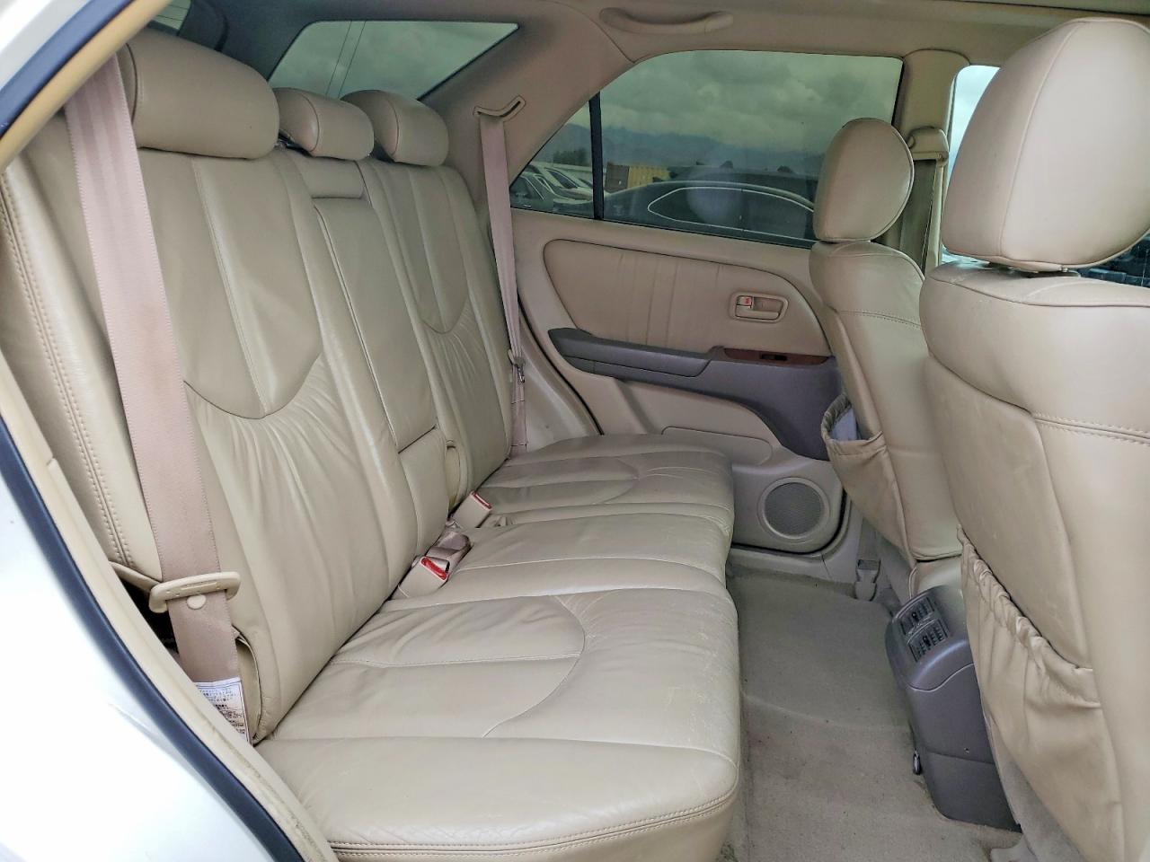 2000 Lexus Rx 300 Cream vin: JT6GF10U0Y0077511