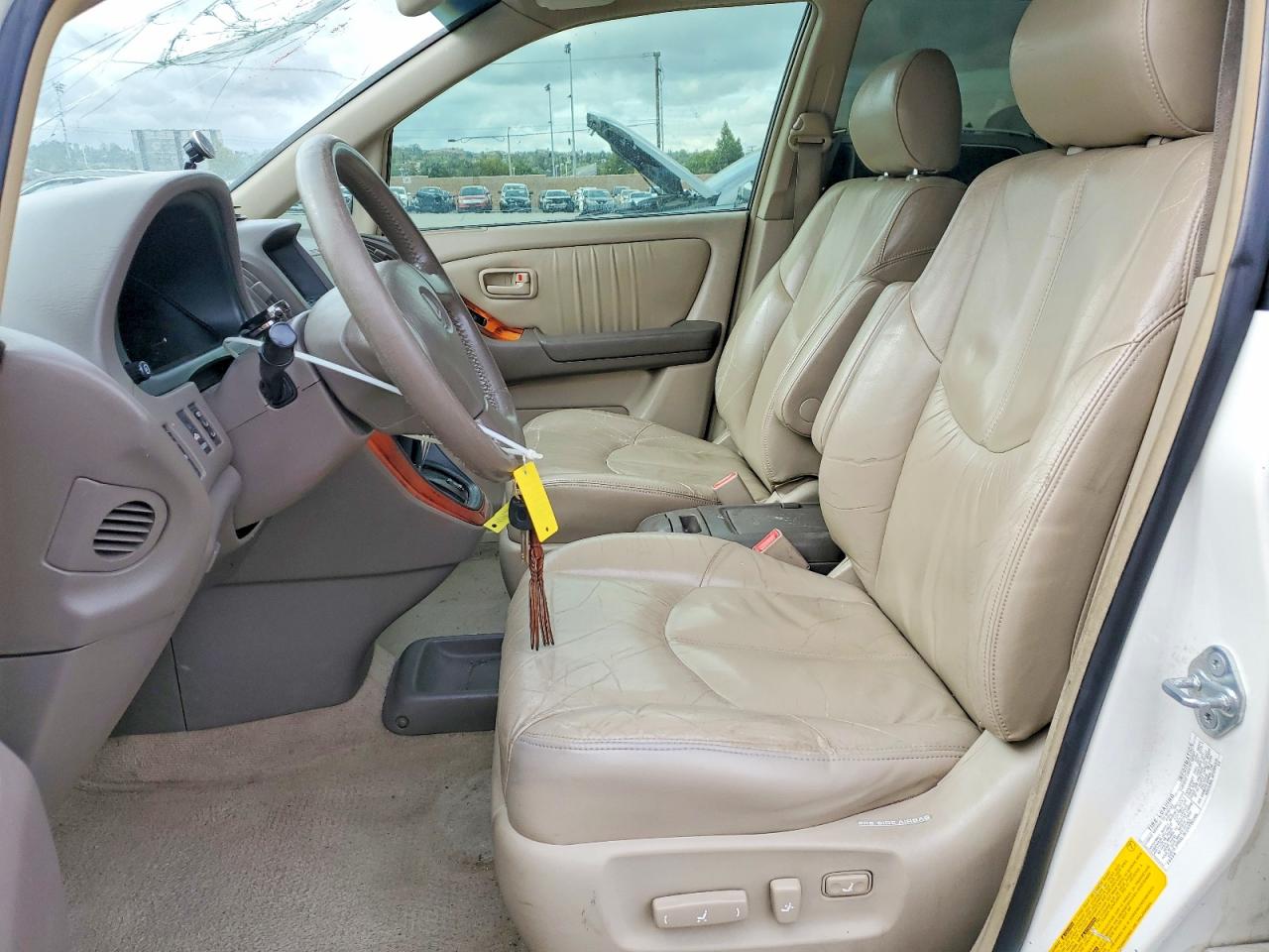 2000 Lexus Rx 300 Cream vin: JT6GF10U0Y0077511