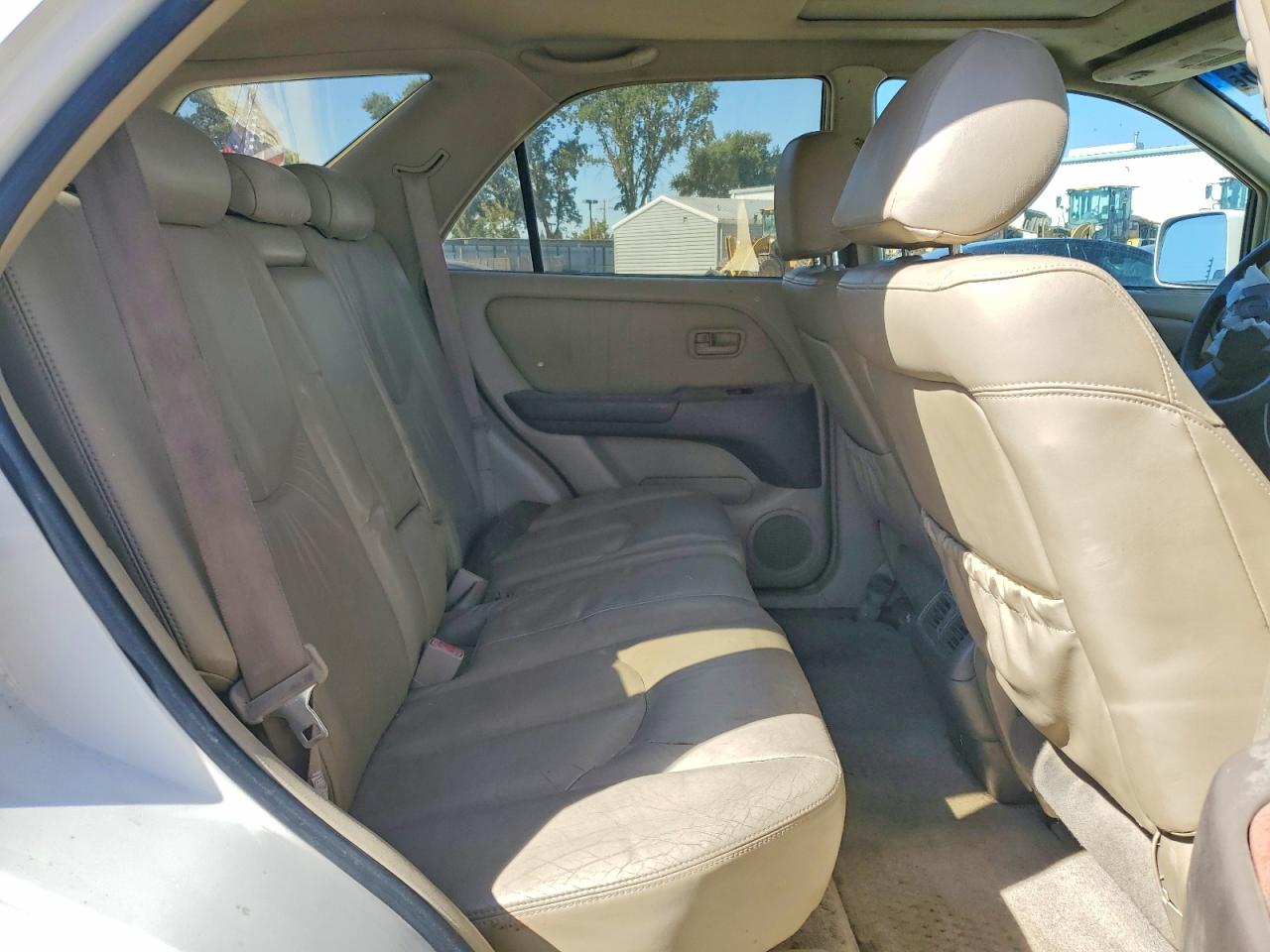 2000 Lexus Rx 300 Cream vin: JT6GF10U1Y0067327