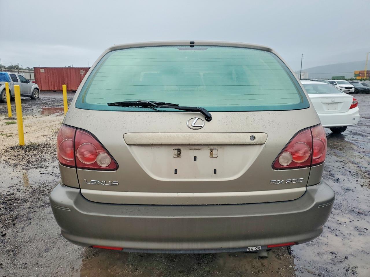 1999 Lexus Rx 300 Base Gold vin: JT6GF10U2X0037753