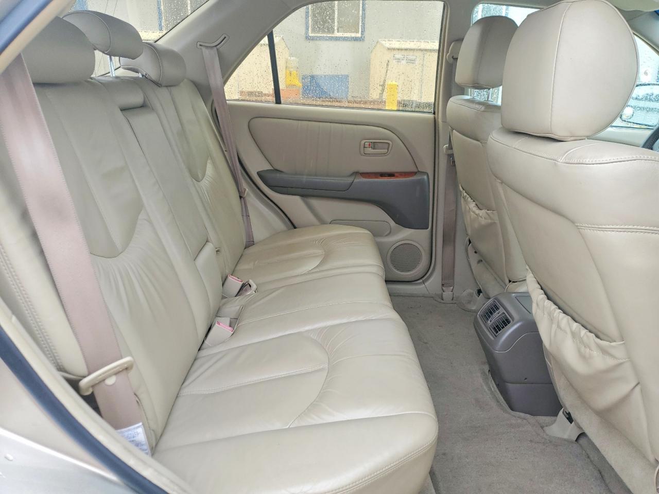 1999 Lexus Rx 300 Base Gold vin: JT6GF10U2X0037753