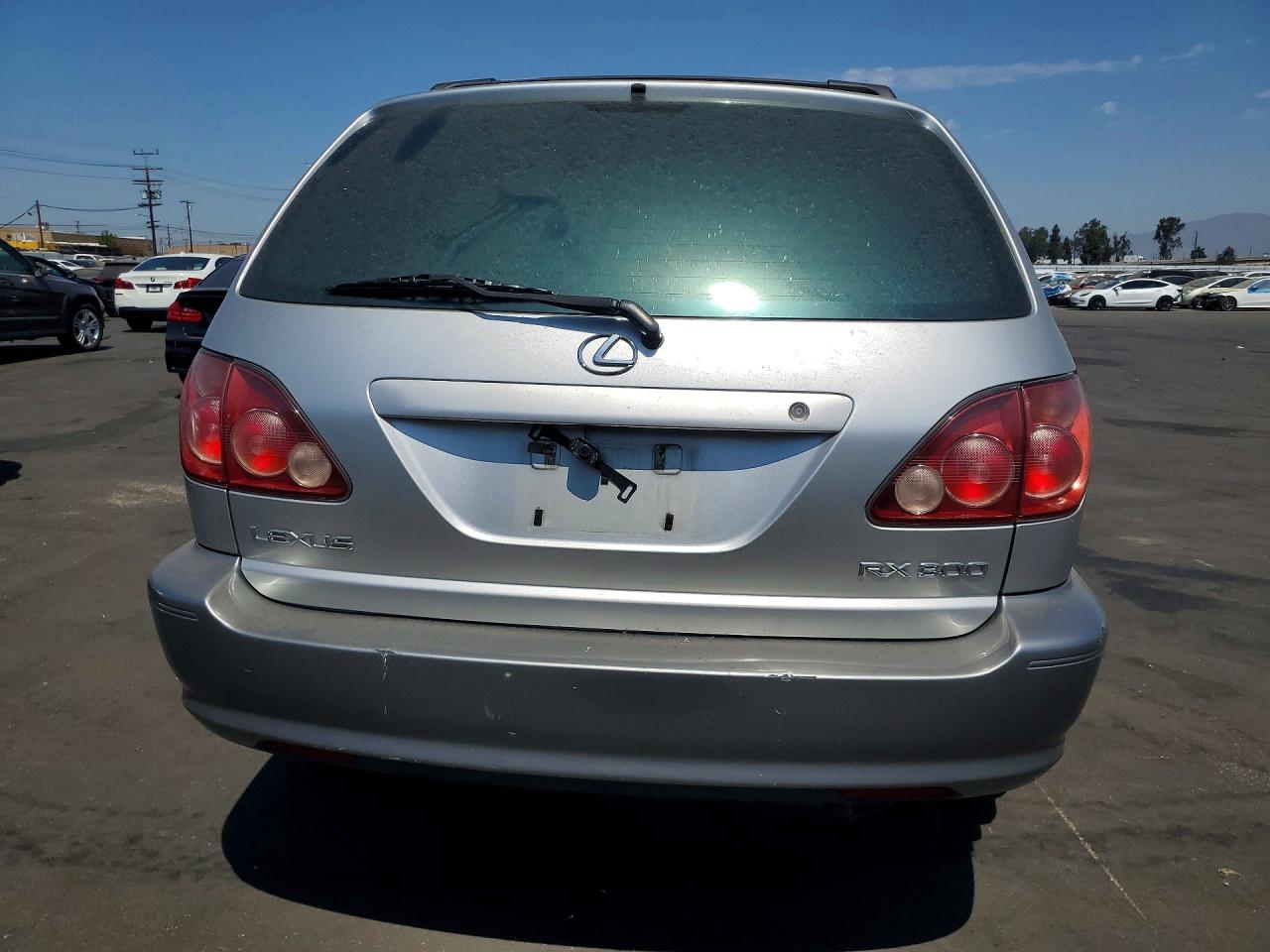 2000 Lexus Rx 300 Серебряный vin: JT6GF10U2Y0051251