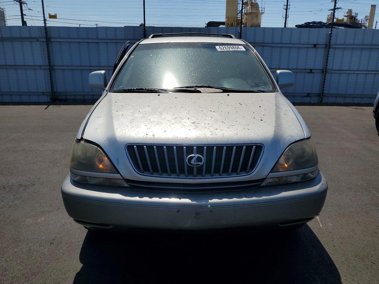 2000 Lexus Rx 300 Серебряный vin: JT6GF10U2Y0051251