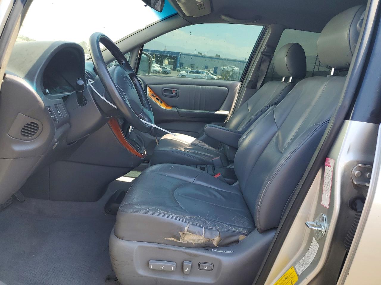 2000 Lexus Rx 300 Серебряный vin: JT6GF10U2Y0051251