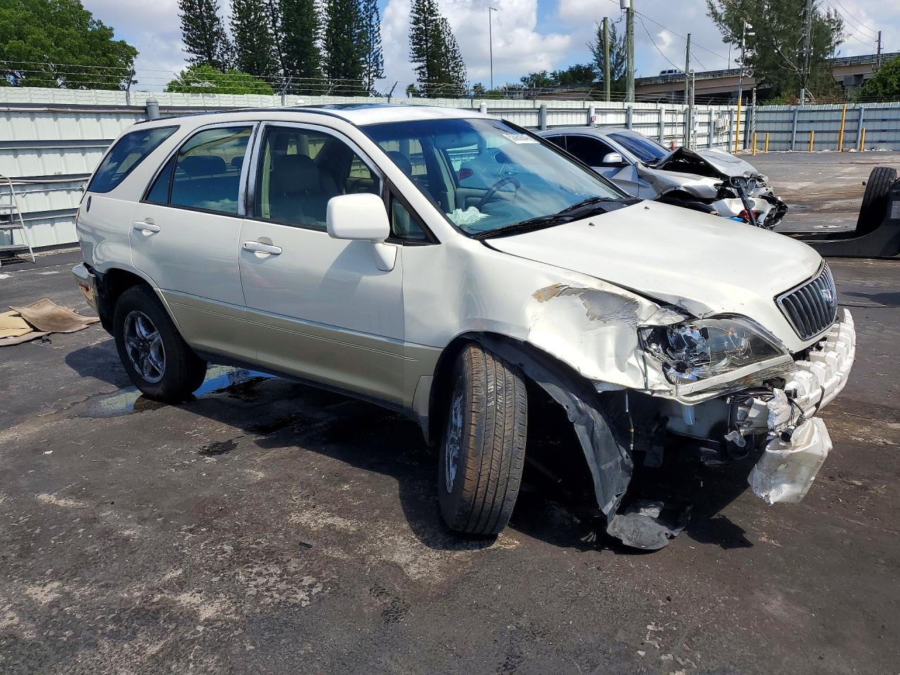 2000 Lexus Rx 300 White vin: JT6GF10U2Y0065831