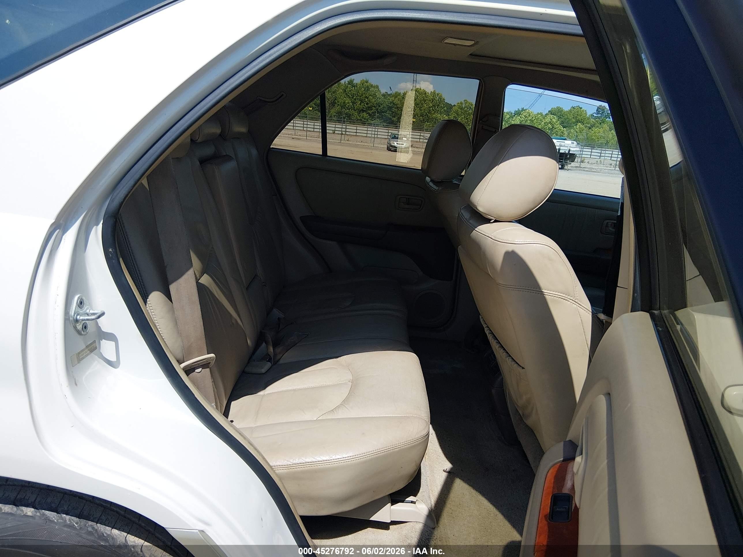 2000 Lexus Rx 300   White vin: JT6GF10U3Y0060752