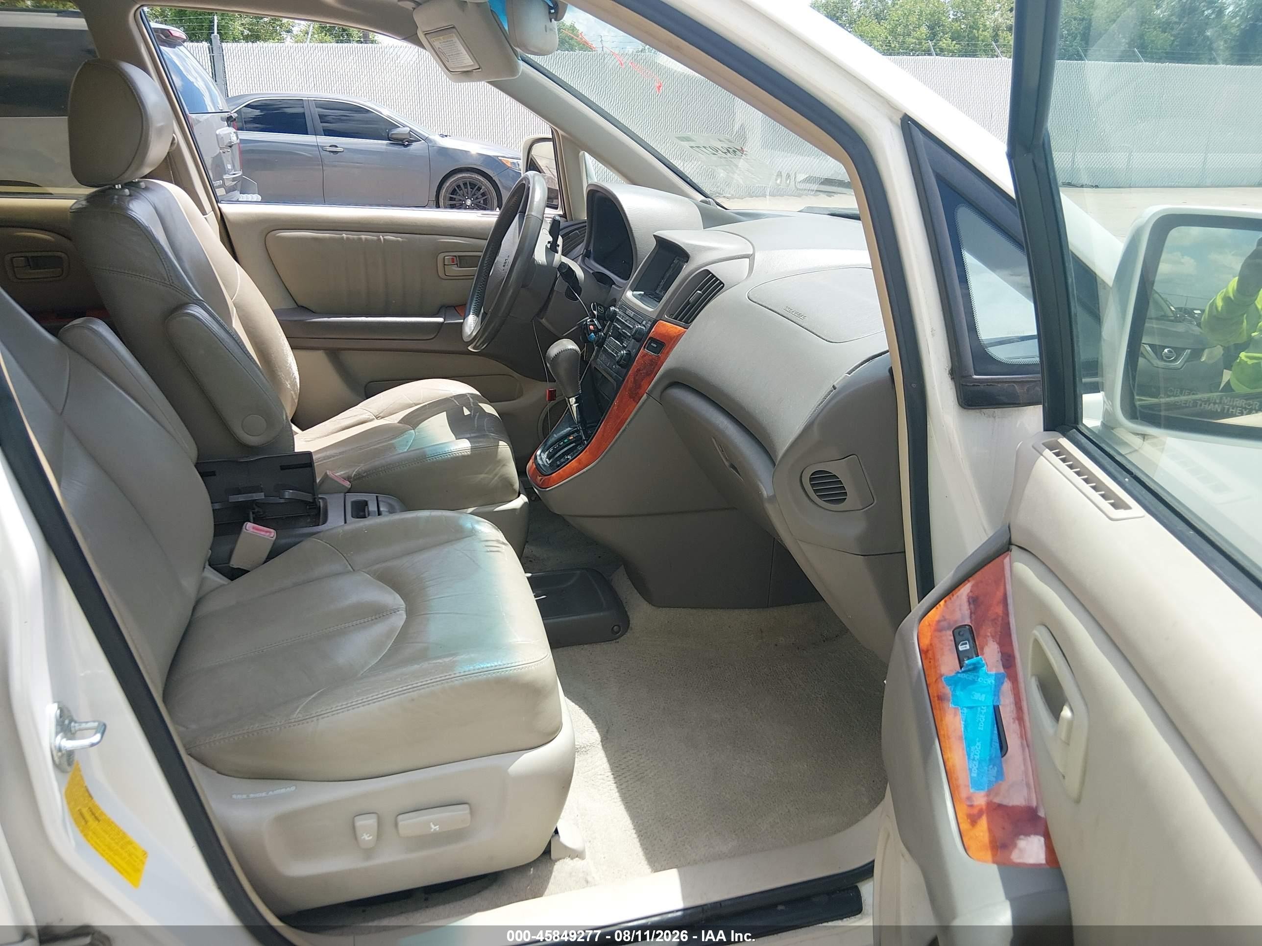 2000 Lexus Rx 300   White vin: JT6GF10U3Y0081116