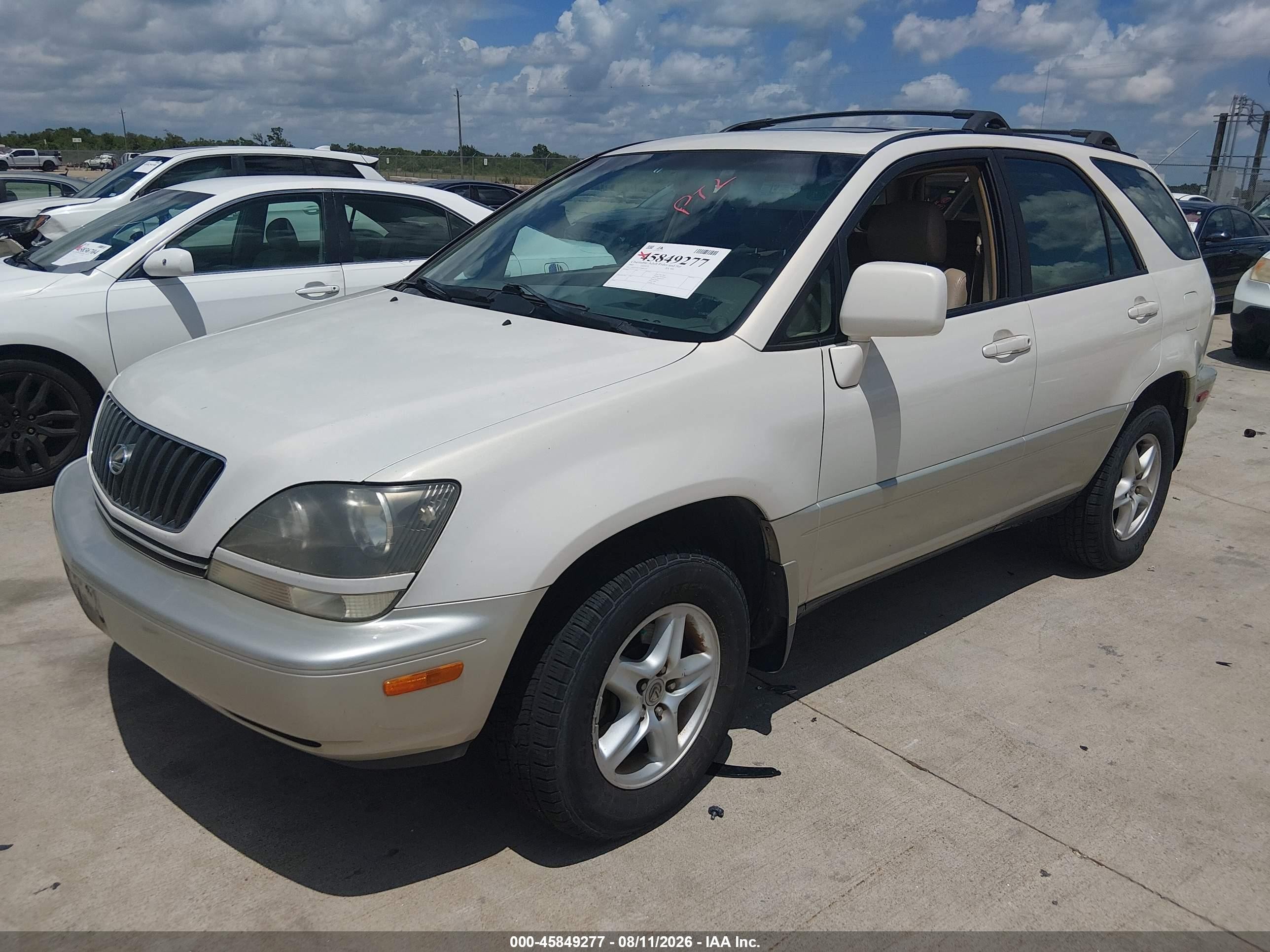 2000 Lexus Rx 300   White vin: JT6GF10U3Y0081116