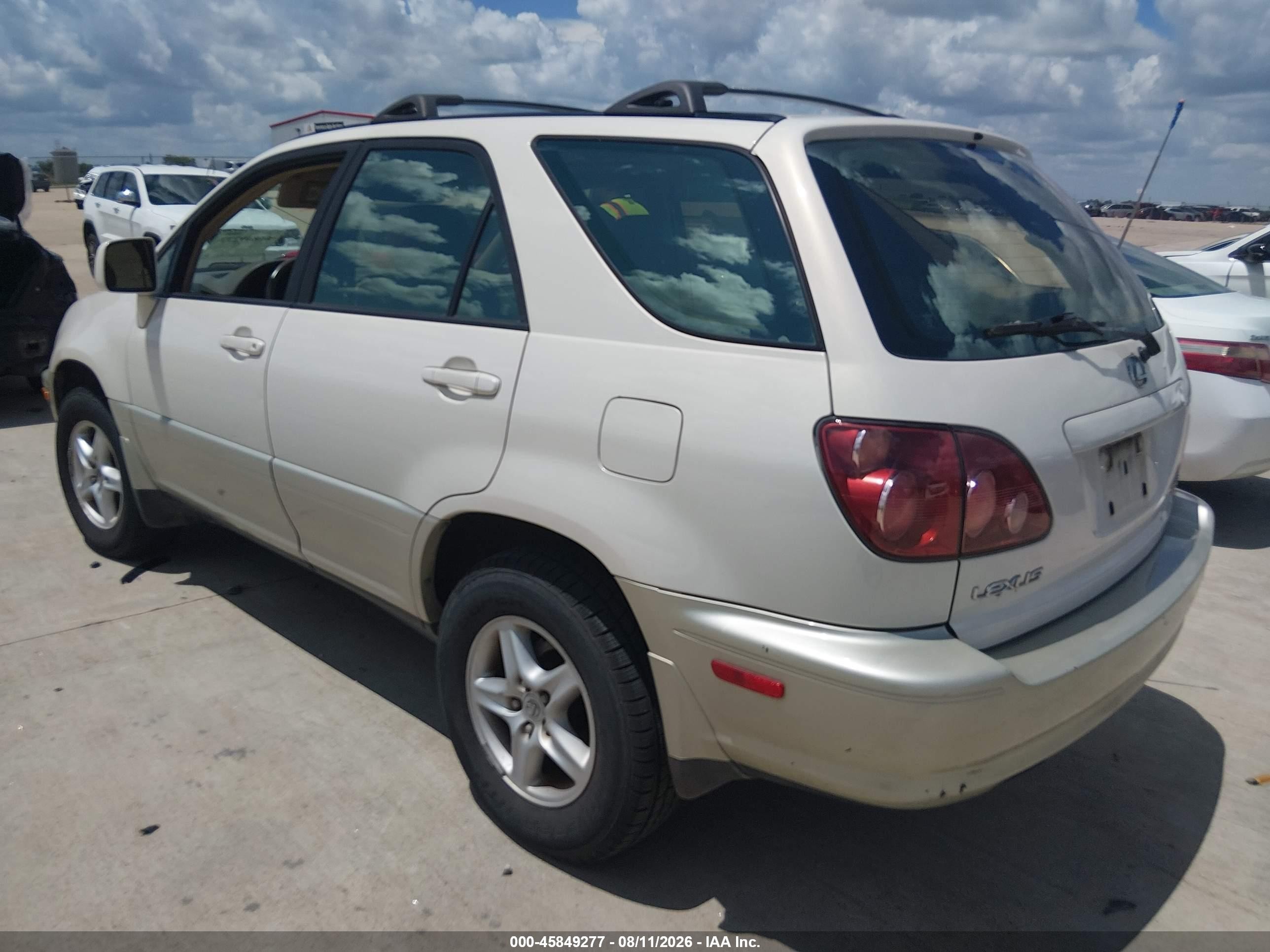 2000 Lexus Rx 300   White vin: JT6GF10U3Y0081116