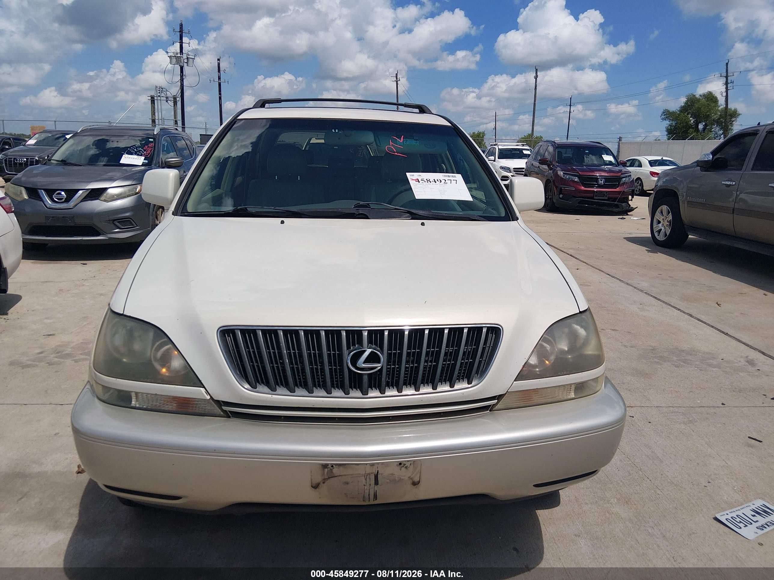 2000 Lexus Rx 300   White vin: JT6GF10U3Y0081116