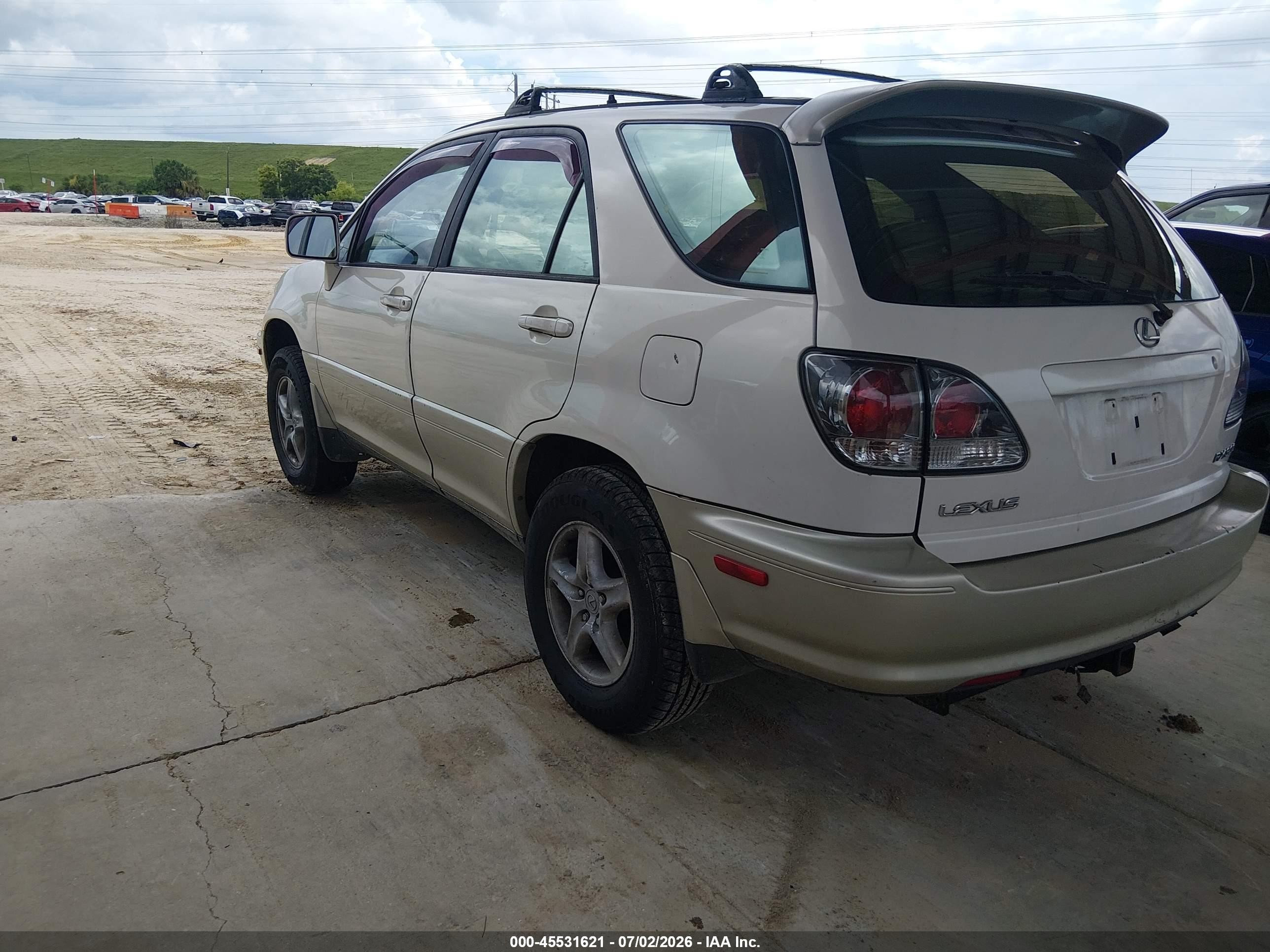 2000 Lexus Rx 300   White vin: JT6GF10U4Y0065037