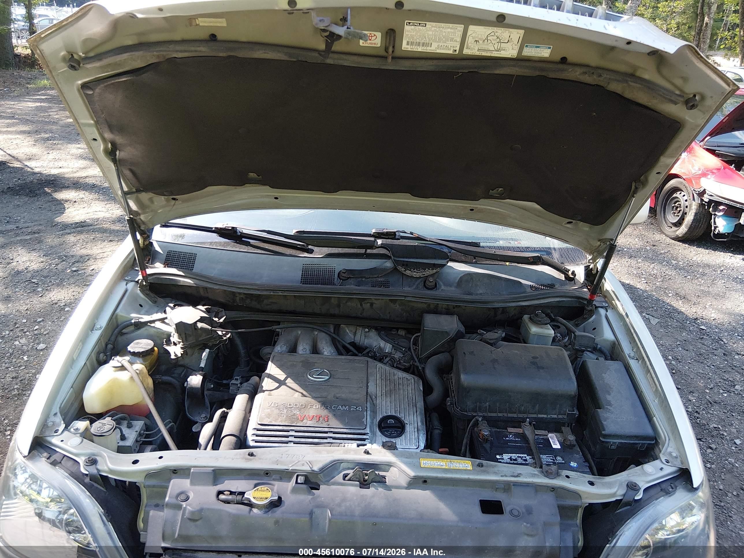 2000 Lexus Rx 300   Серебряный vin: JT6GF10U4Y0073803
