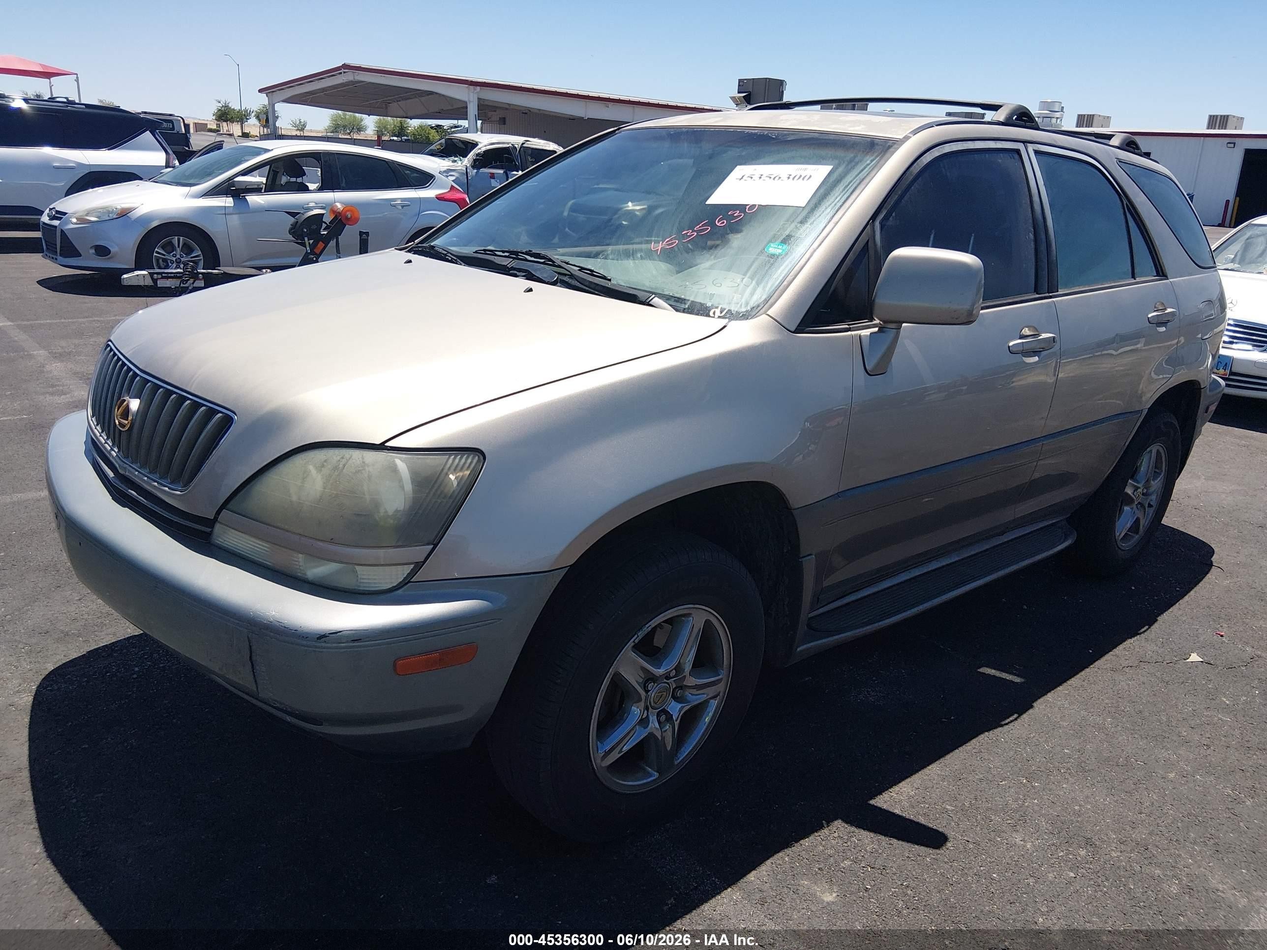 2000 Lexus Rx 300   Gold vin: JT6GF10U5Y0052149