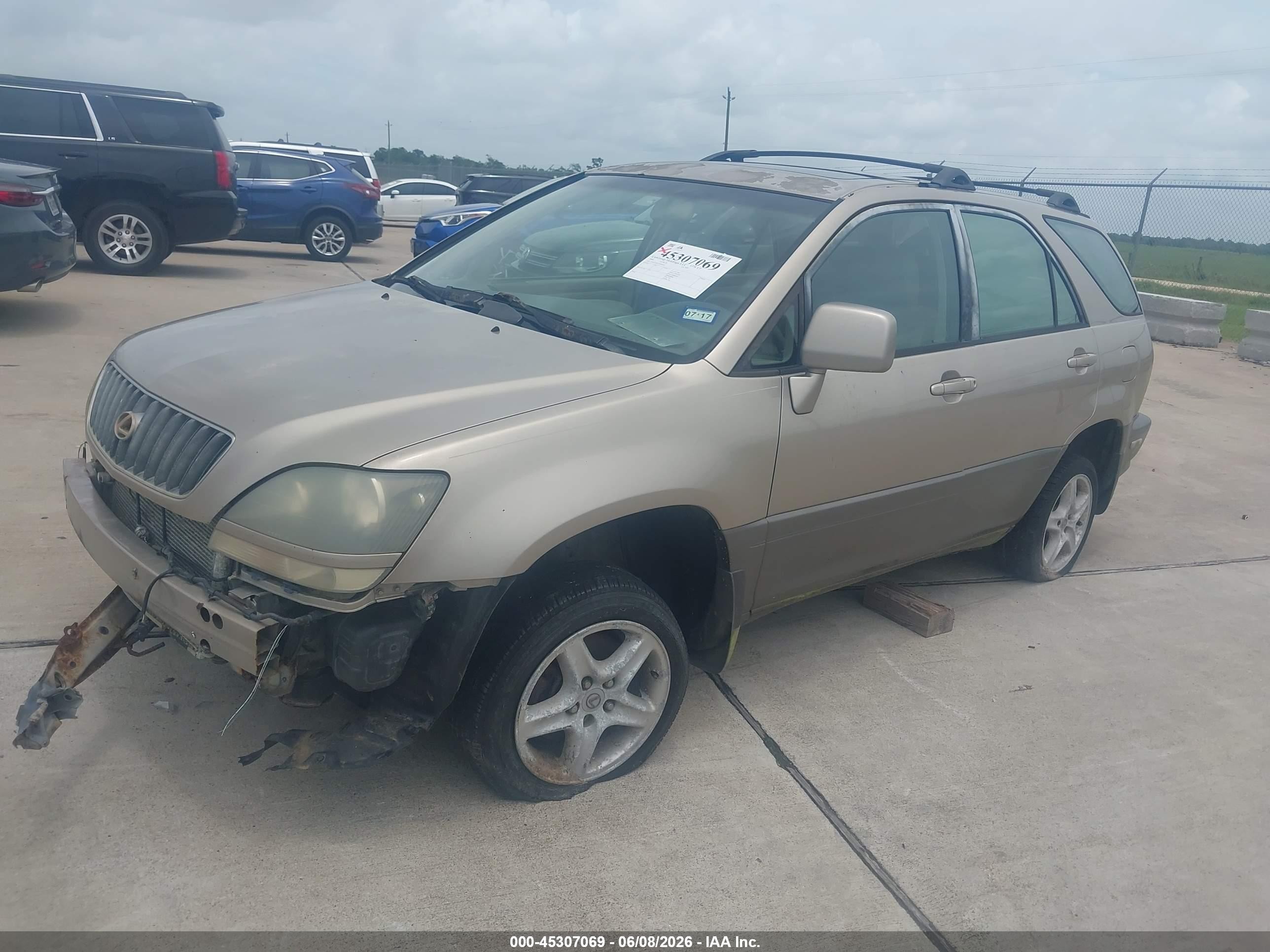 2000 Lexus Rx 300   Gold vin: JT6GF10U5Y0060042
