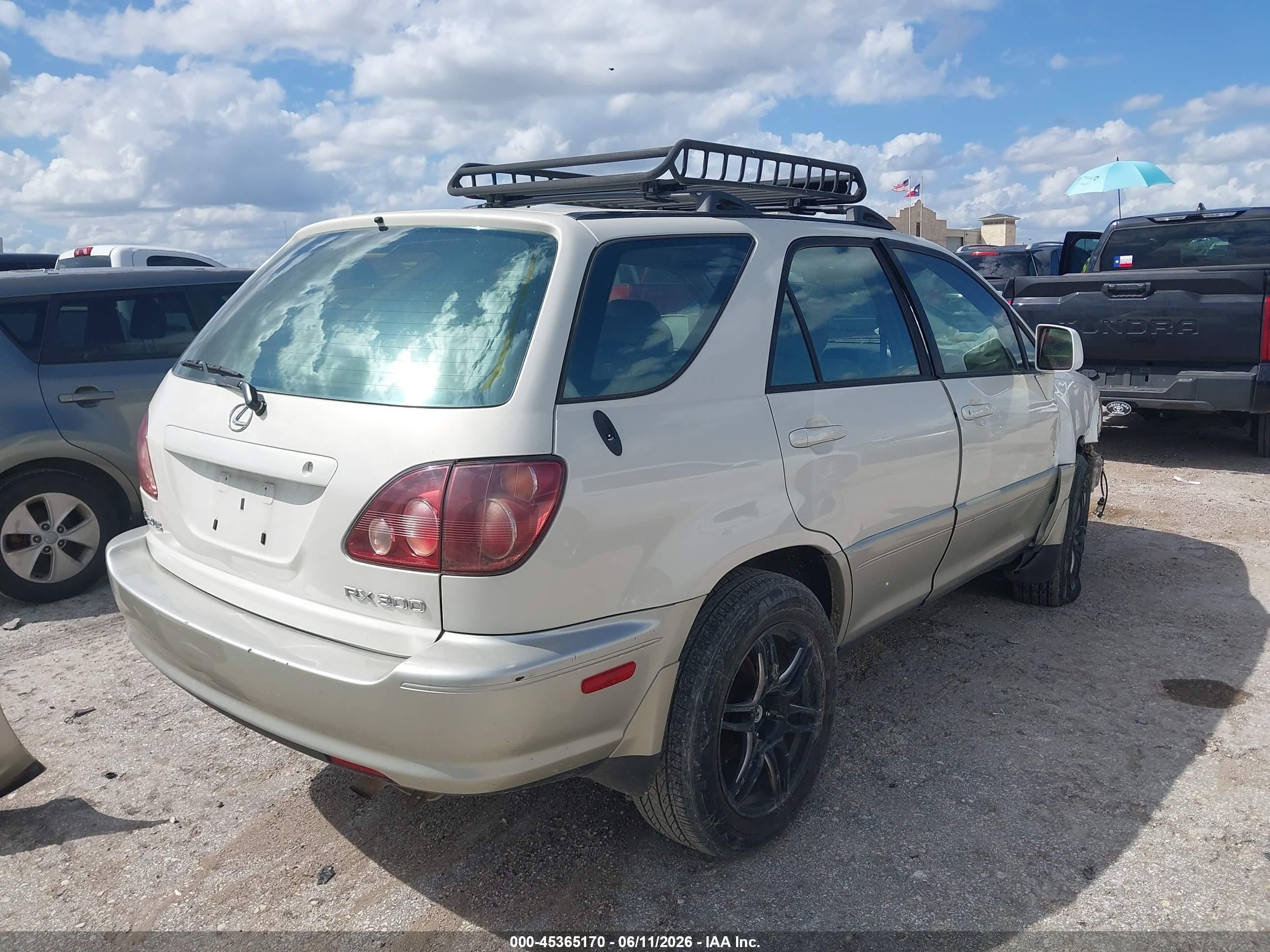 2000 Lexus Rx 300 White vin: JT6GF10U5Y0074538