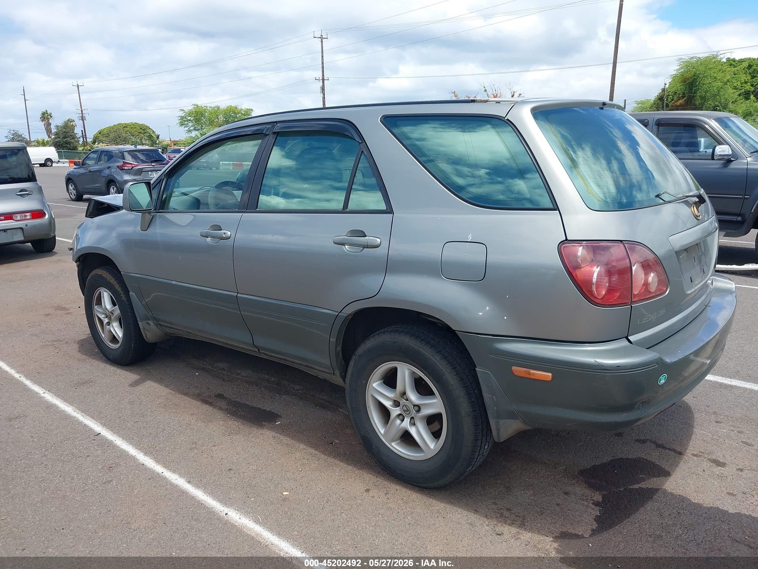 2000 Lexus Rx 300   Silver vin: JT6GF10U6Y0045372