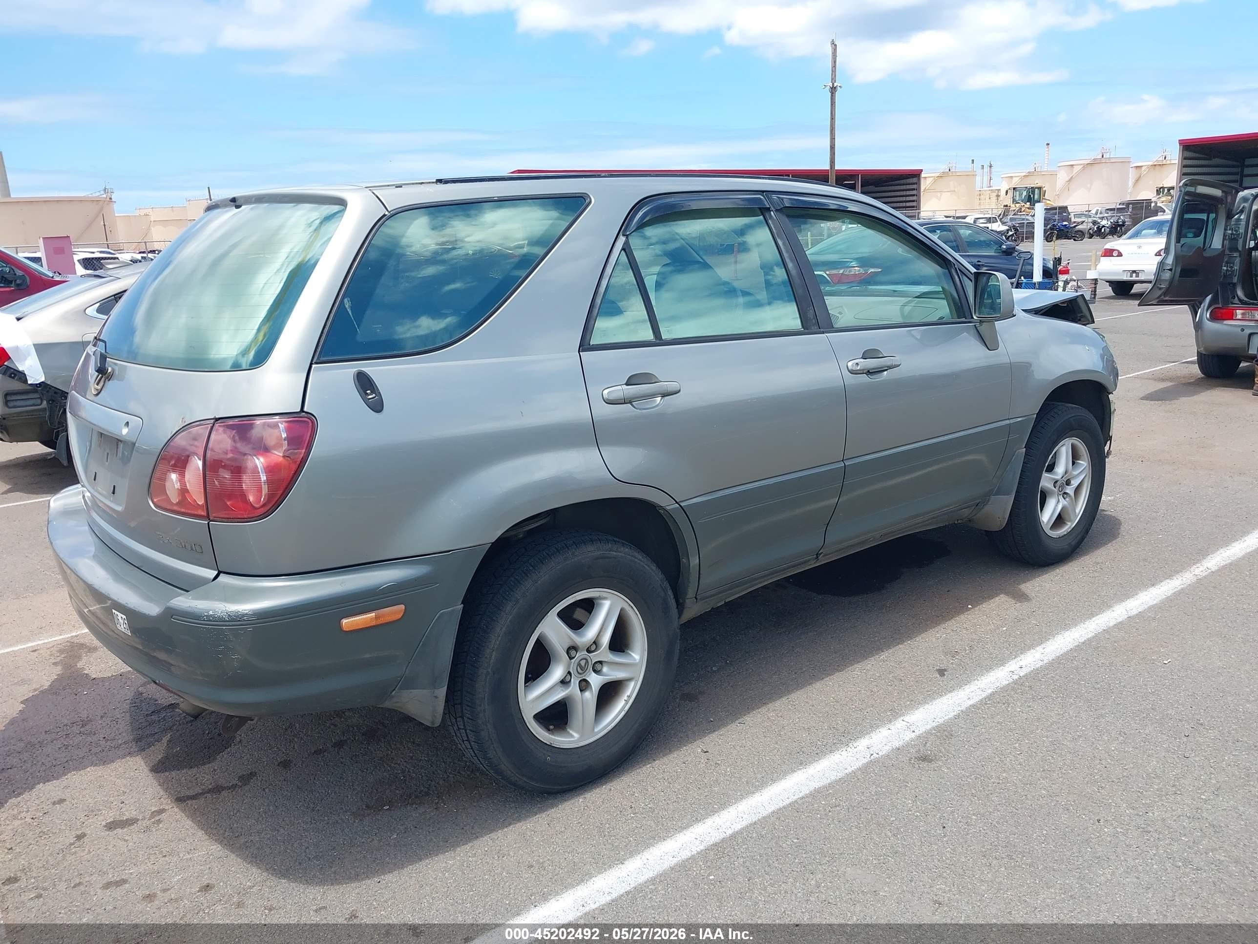 2000 Lexus Rx 300   Silver vin: JT6GF10U6Y0045372