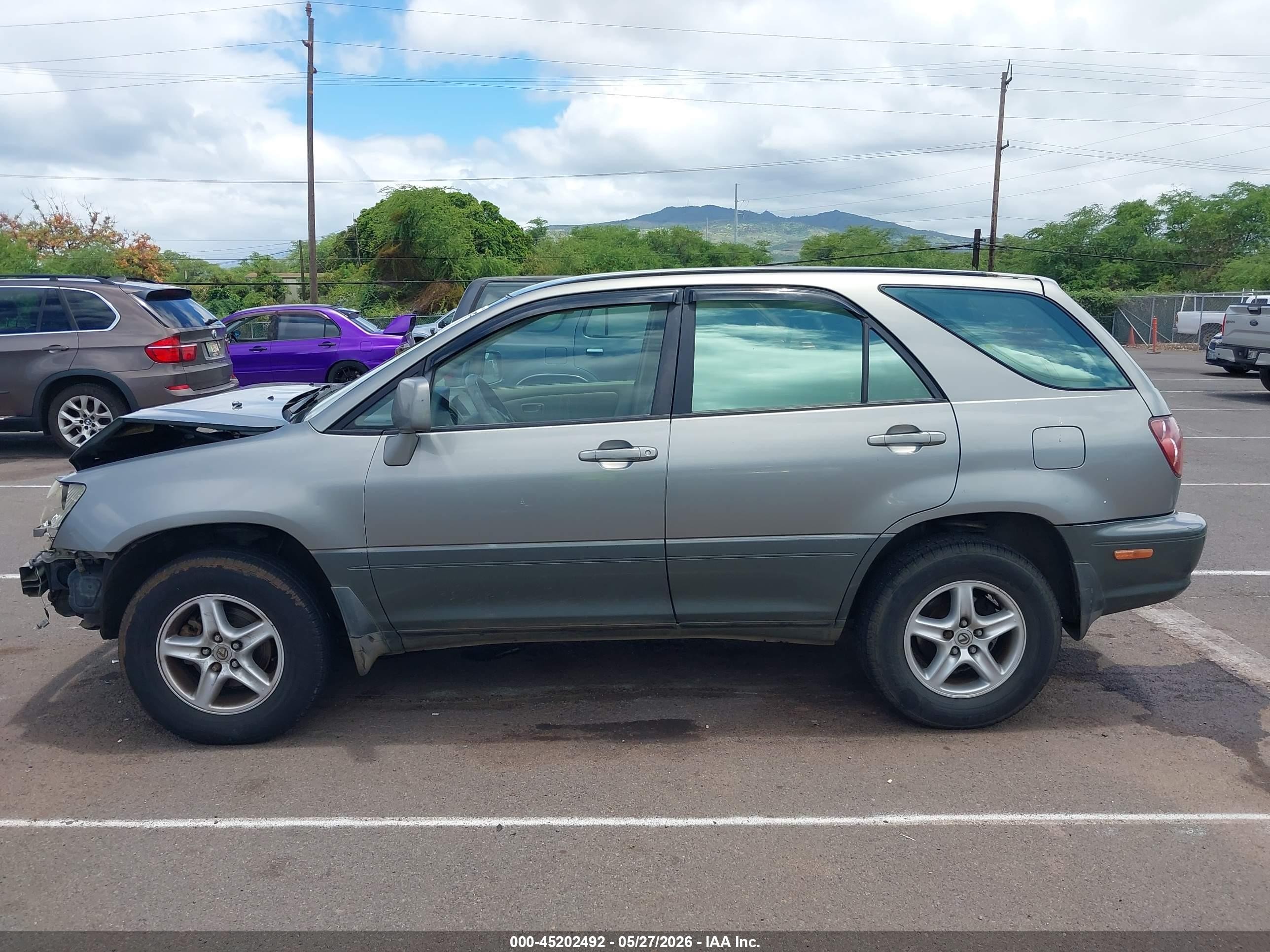 2000 Lexus Rx 300   Silver vin: JT6GF10U6Y0045372