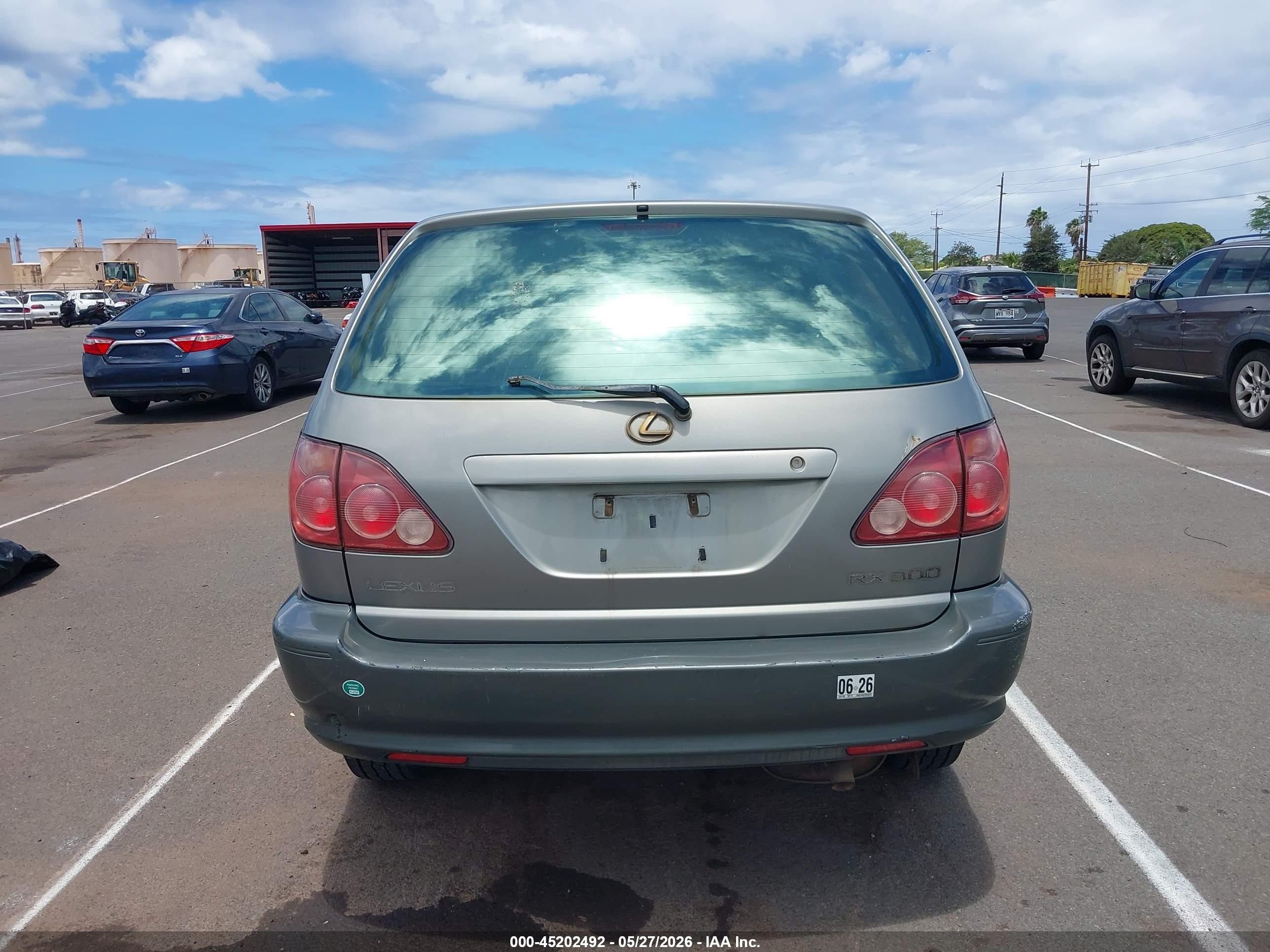 2000 Lexus Rx 300   Silver vin: JT6GF10U6Y0045372
