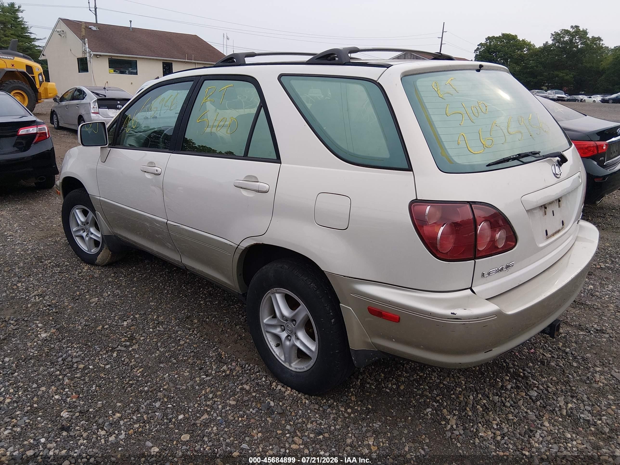 2000 Lexus Rx 300   White vin: JT6GF10U6Y0079554