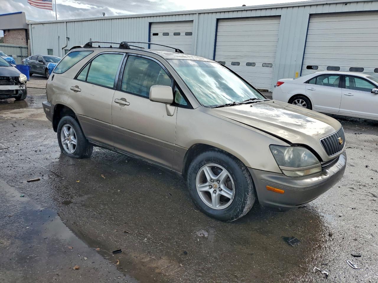 1999 Lexus Rx 300 Золотой vin: JT6GF10U7X0037182