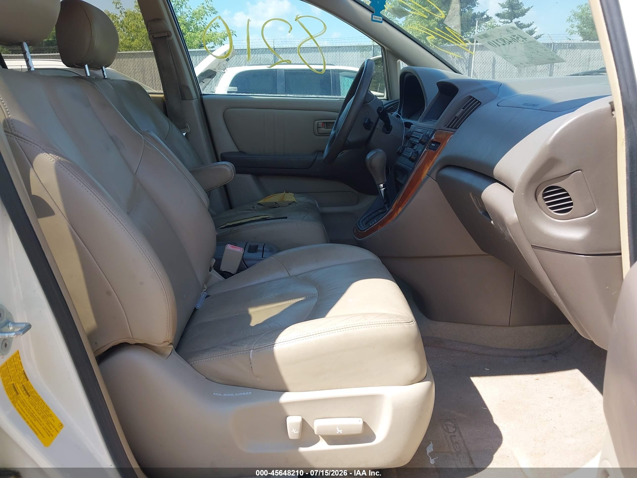 2000 Lexus Rx 300   Beige vin: JT6GF10U7Y0063248