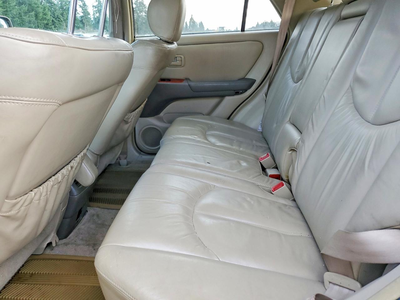 1999 Lexus Rx 300 Base Золотой vin: JT6GF10U8X0005843