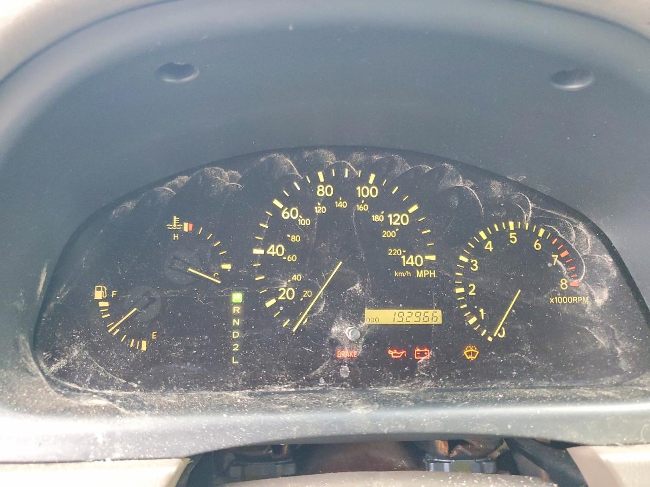 1999 Lexus Rx 300 Base Золотой vin: JT6GF10U8X0005843
