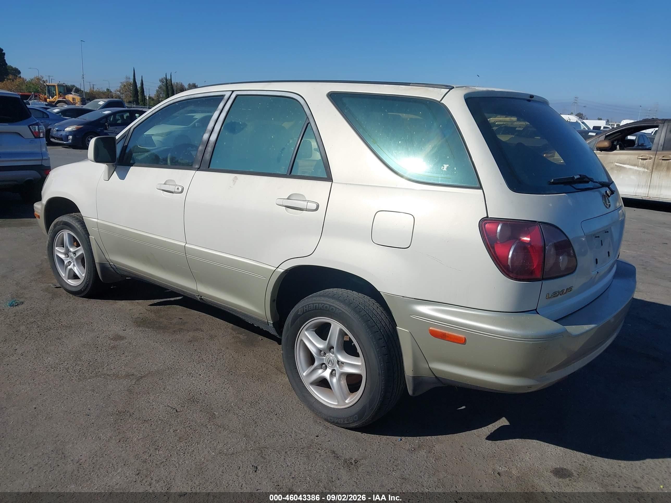 1999 Lexus Rx 300   Cream vin: JT6GF10U8X0021766