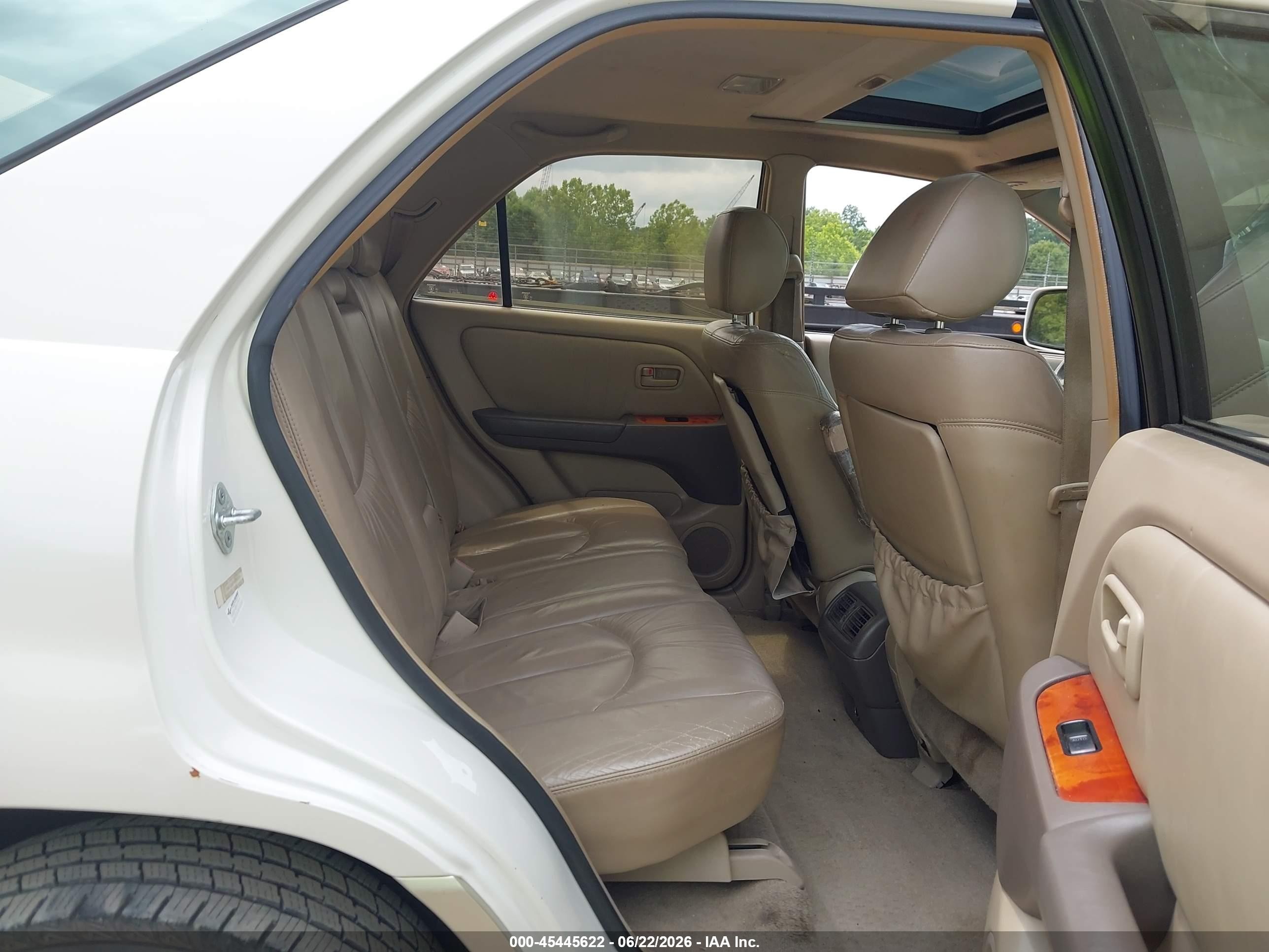 2000 Lexus Rx 300   Белый vin: JT6GF10U9Y0056916