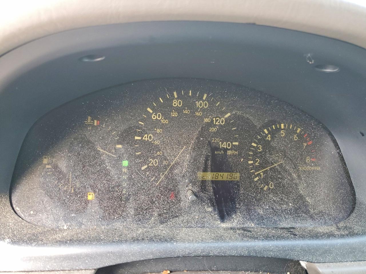 2000 Lexus Rx 300 Tan vin: JT6GF10UXY0077726