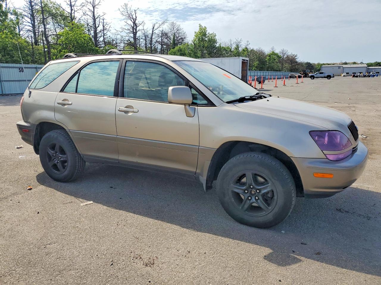2000 Lexus Rx 300 Tan vin: JT6GF10UXY0077726