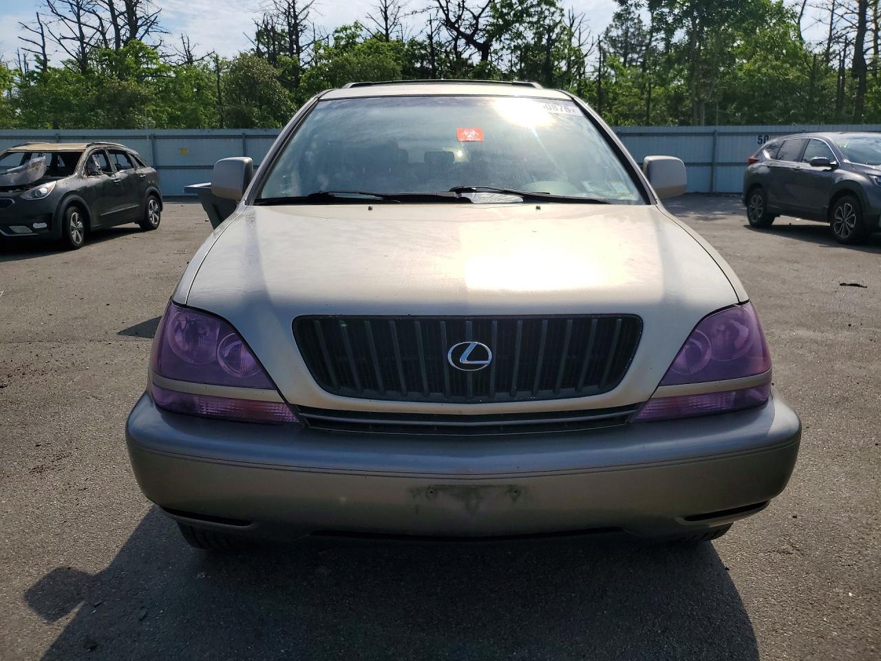 2000 Lexus Rx 300 Tan vin: JT6GF10UXY0077726