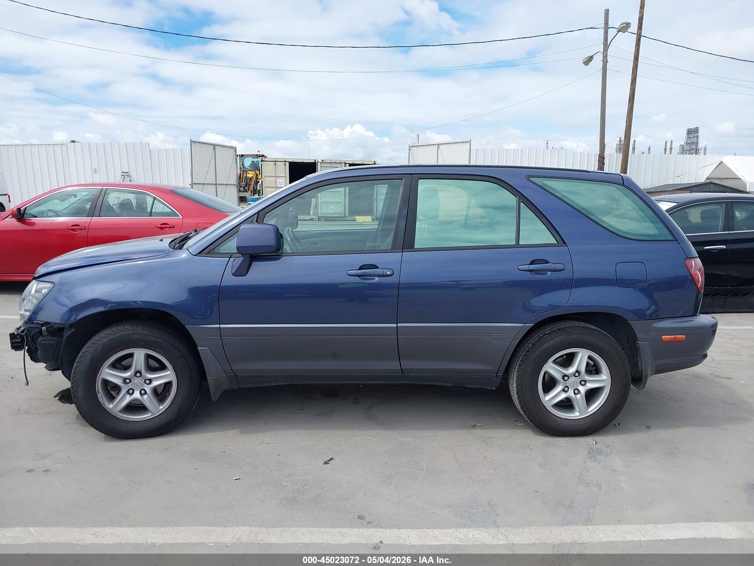 1999 Lexus Rx 300   Blue vin: JT6HF10U0X0028621