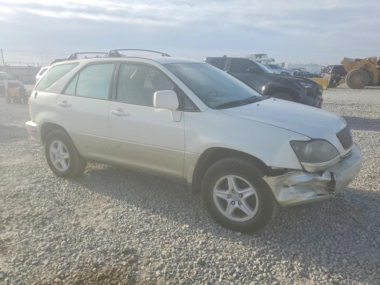 1999 Lexus Rx 300 Base White vin: JT6HF10U2X0062575