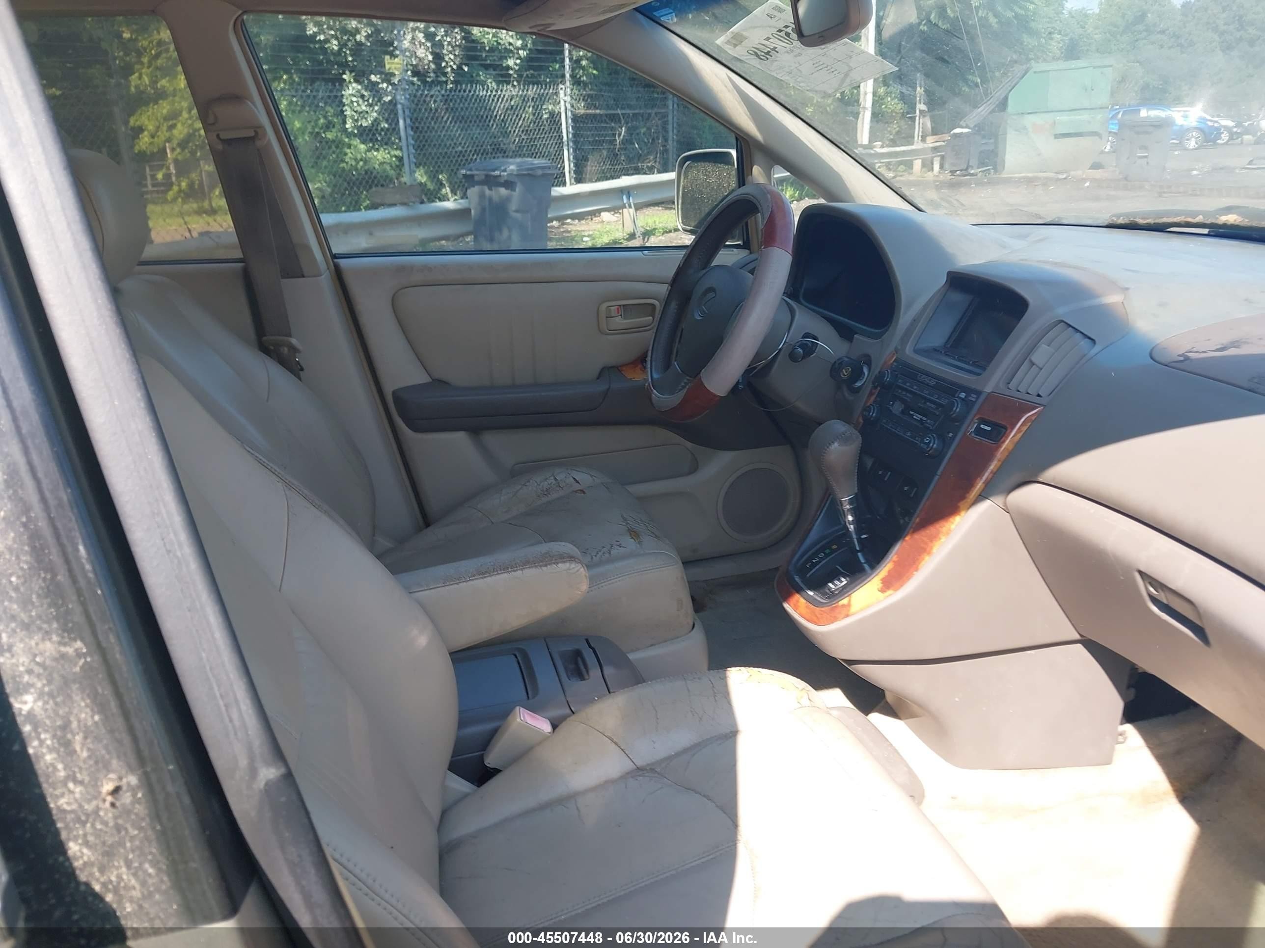 2000 Lexus Rx 300 Gold vin: JT6HF10U2Y0154416