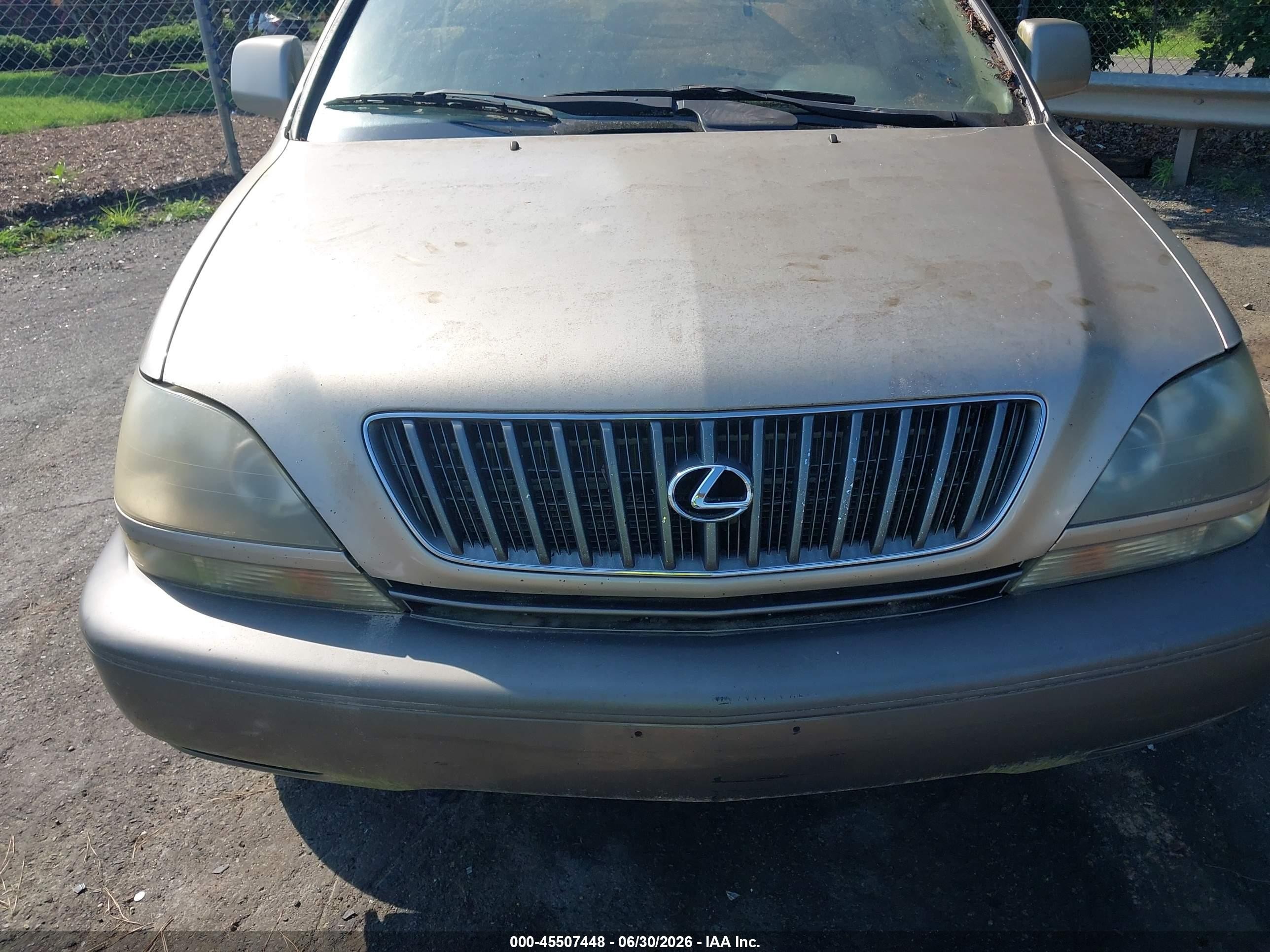 2000 Lexus Rx 300 Gold vin: JT6HF10U2Y0154416