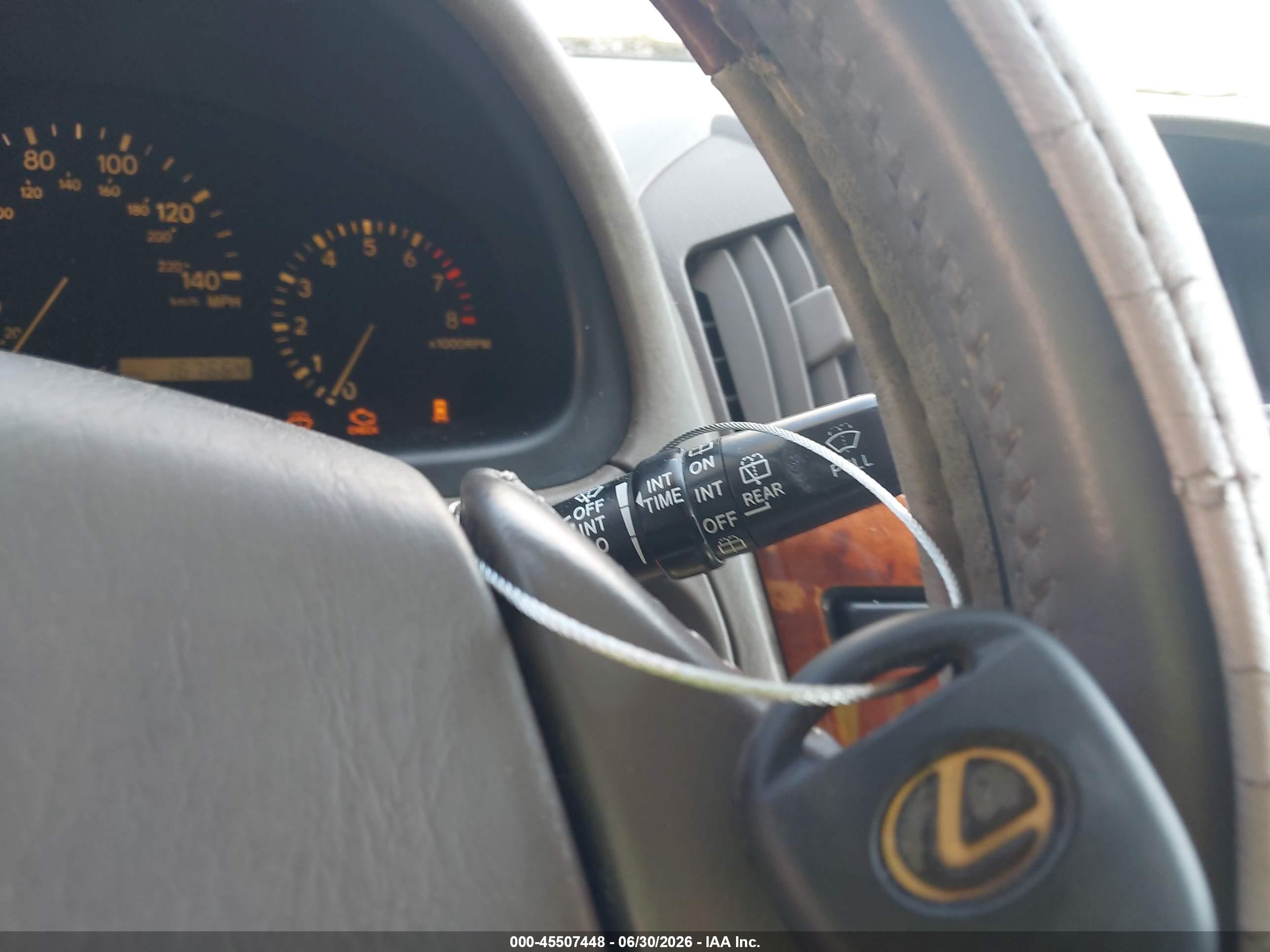 2000 Lexus Rx 300 Gold vin: JT6HF10U2Y0154416